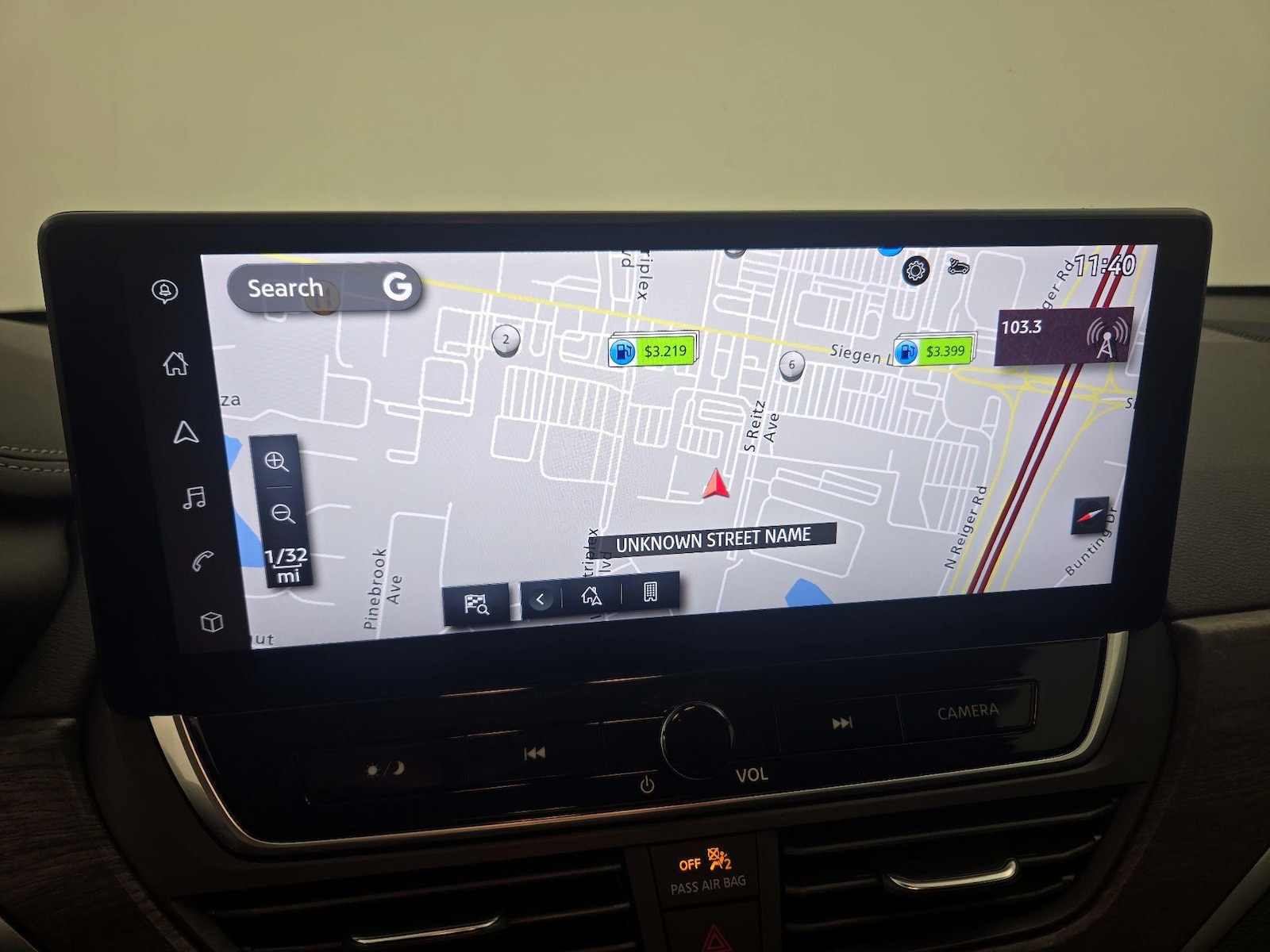 2024 Nissan Altima SV - Photo 15
