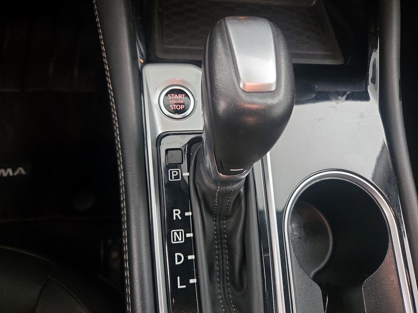 2024 Nissan Altima SV - Photo 19