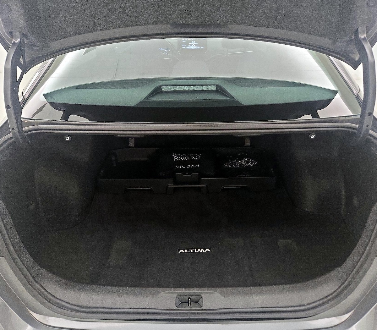 Trunk/Cargo (Seats Up)