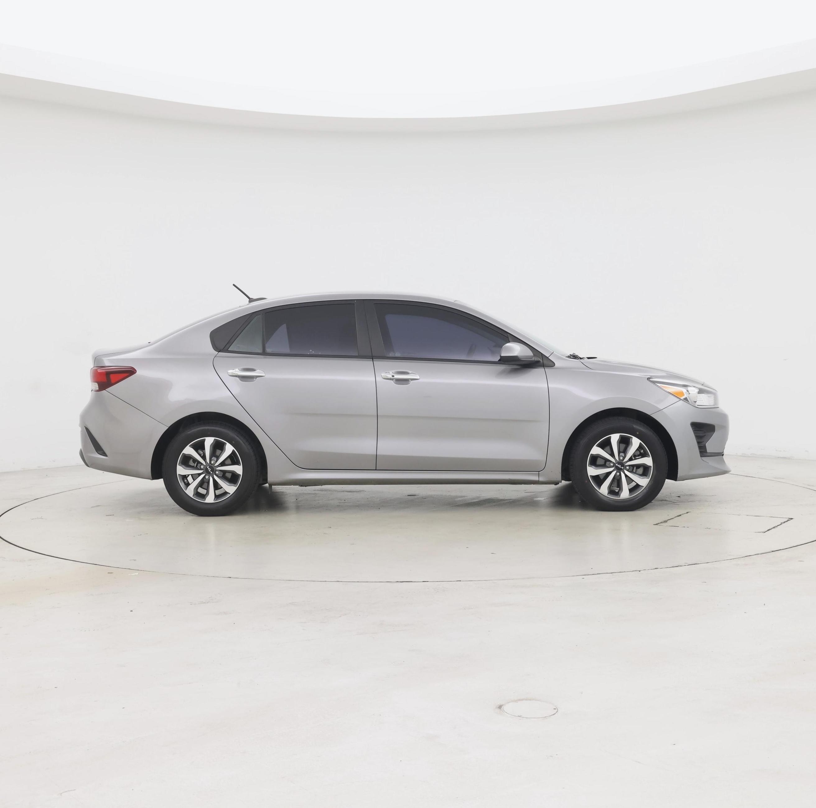 Thumbnail: 2023 Kia Rio - 7