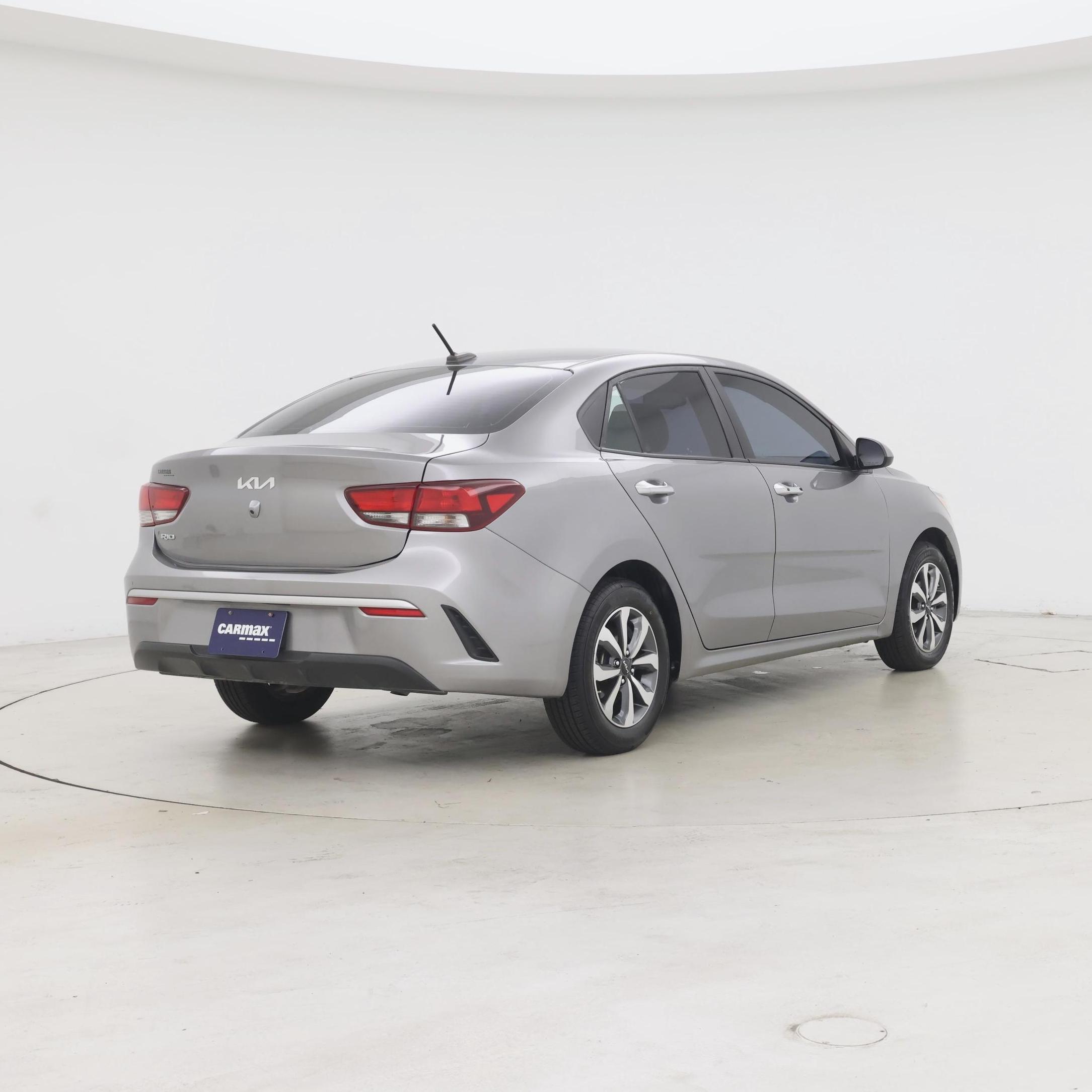 Thumbnail: 2023 Kia Rio - 8