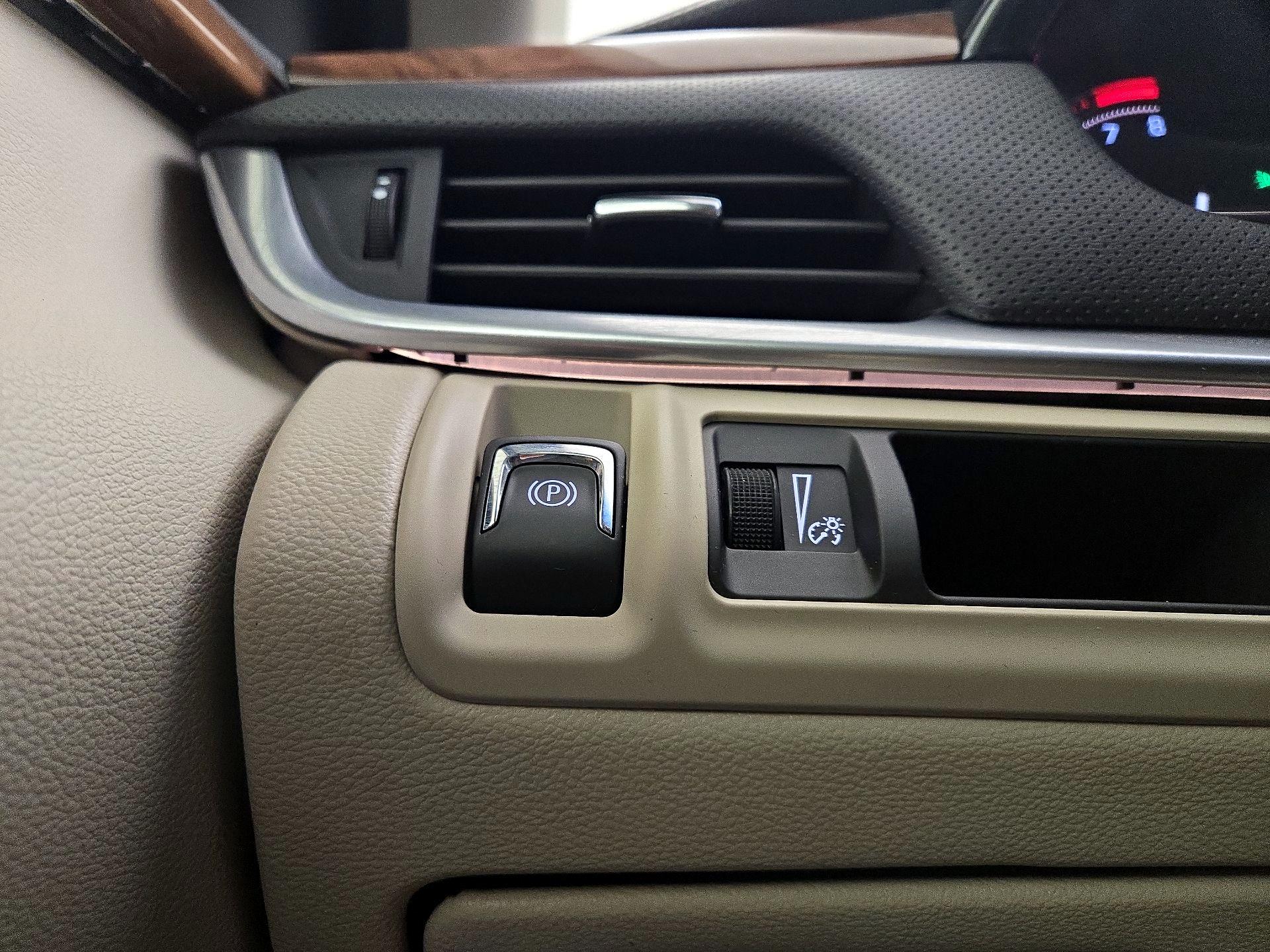 Thumbnail: 2019 Cadillac XTS - 13