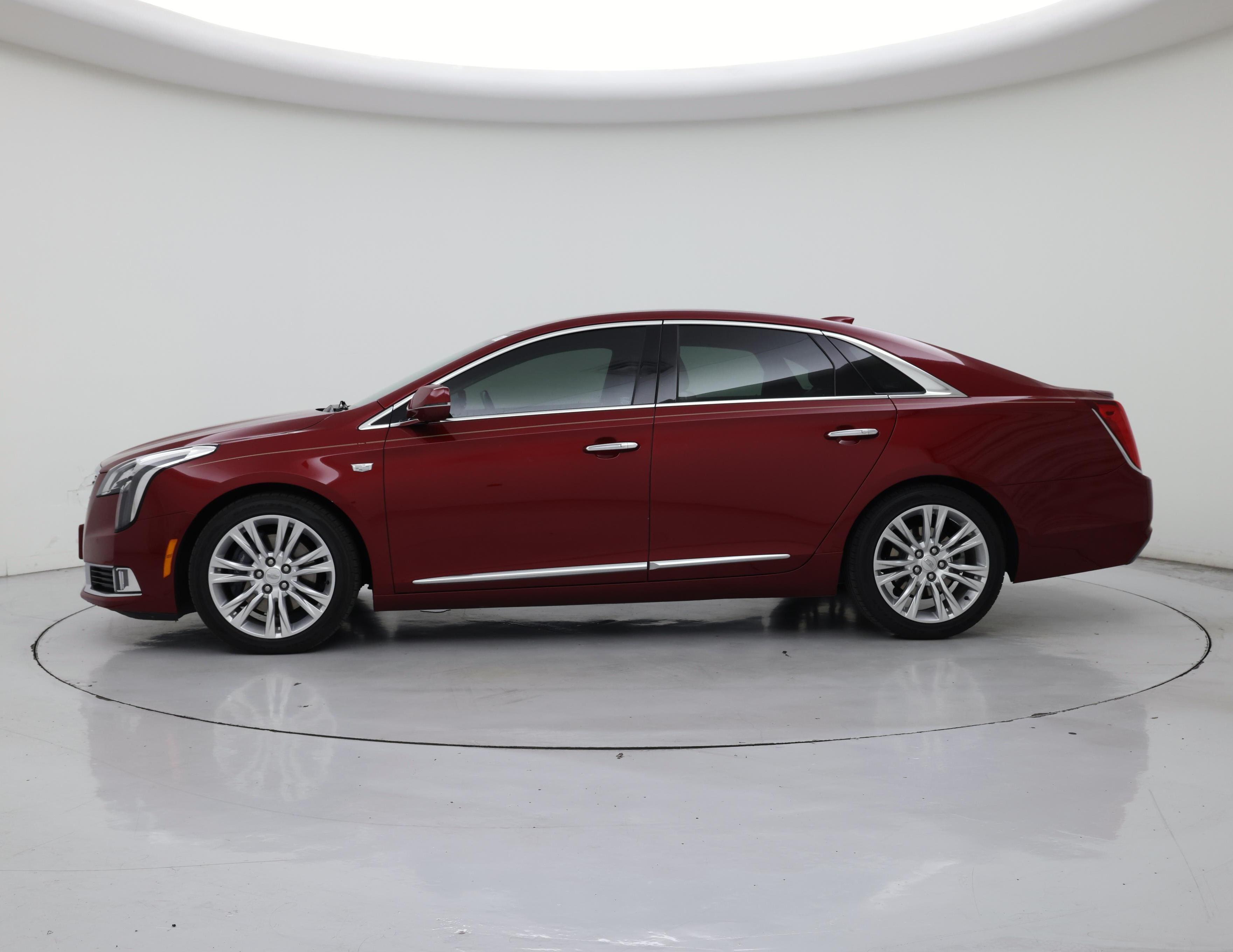 Thumbnail: 2019 Cadillac XTS - 3