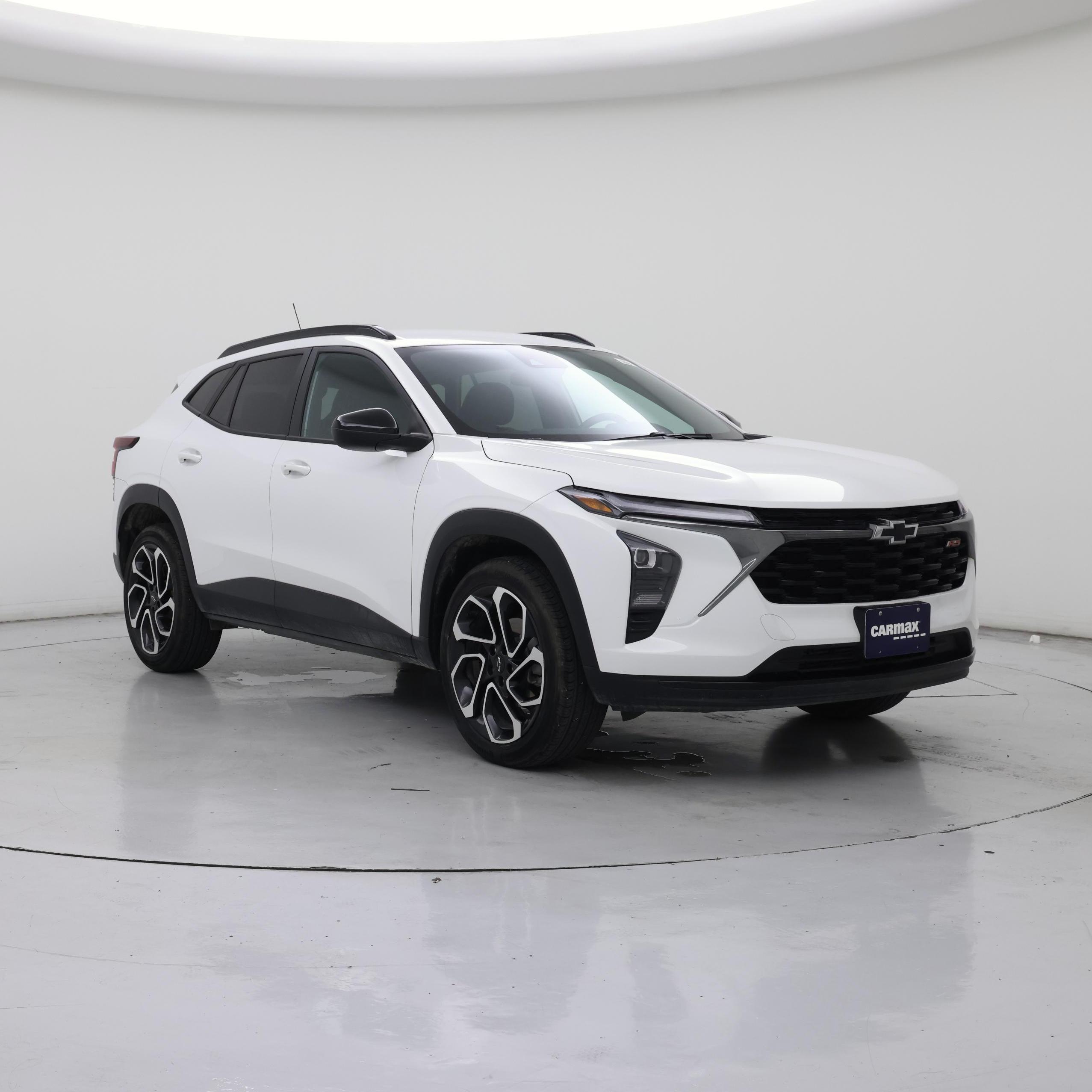 White 2025 Chevrolet Trax SUV / Crossover Front-Wheel Drive Automatic