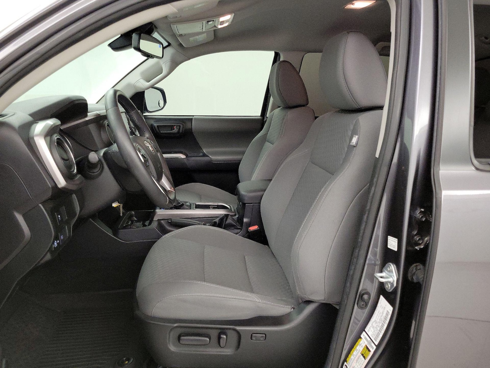 2021 Toyota Tacoma SR5 - Photo 12