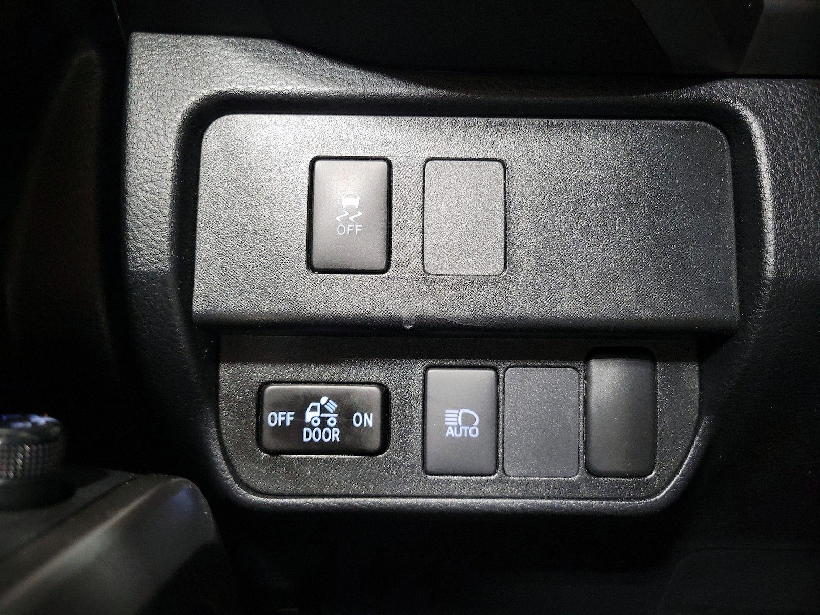 2021 Toyota Tacoma SR5 - Photo 14