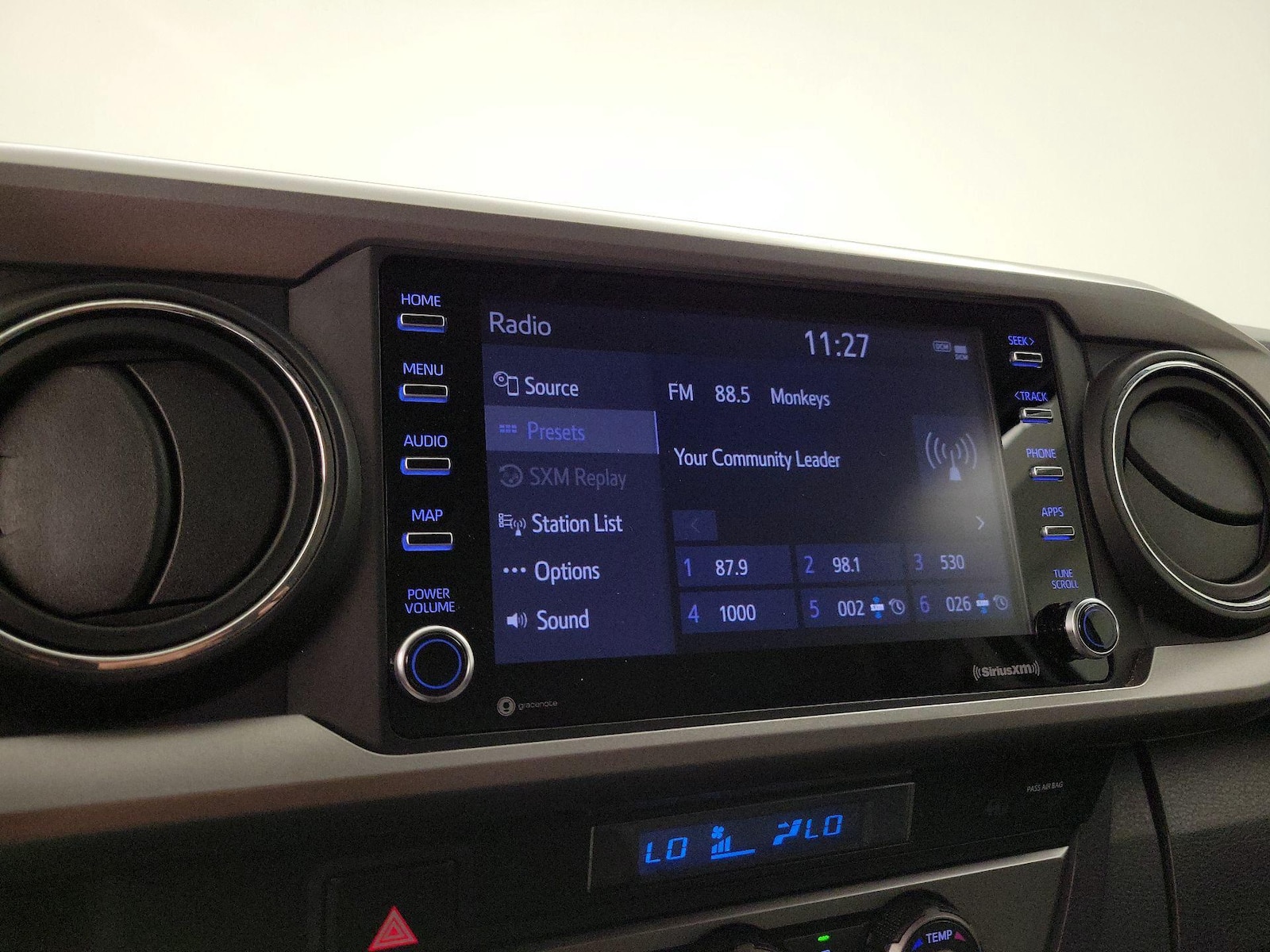 2021 Toyota Tacoma SR5 - Photo 16