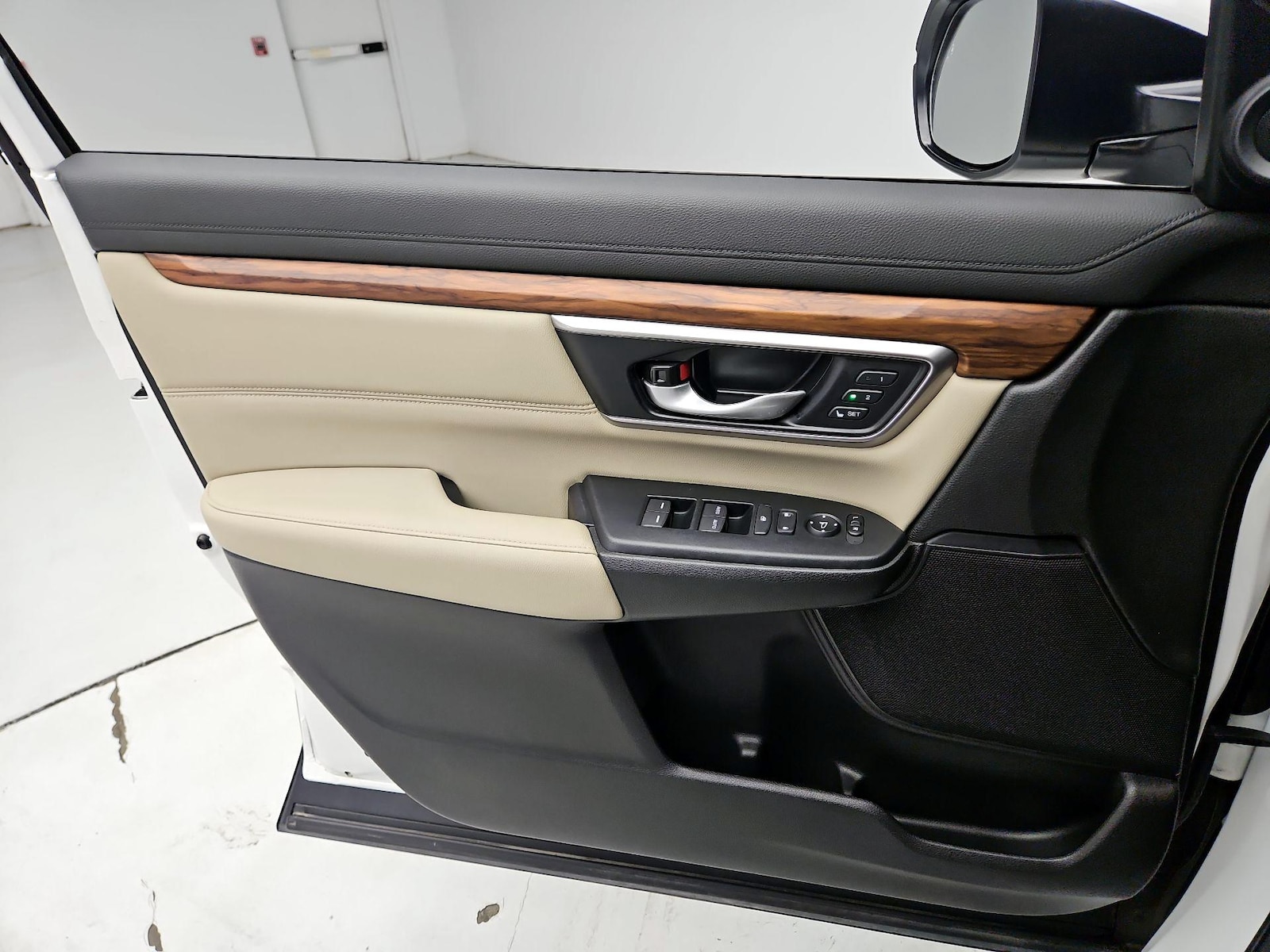 2022 Honda CR-V Touring - Photo 13