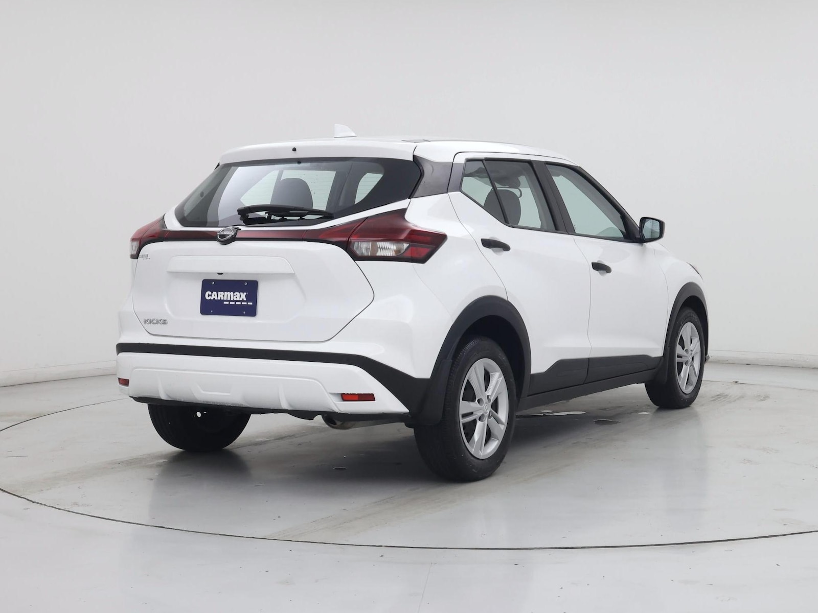 2024 Nissan Kicks S - Photo 9
