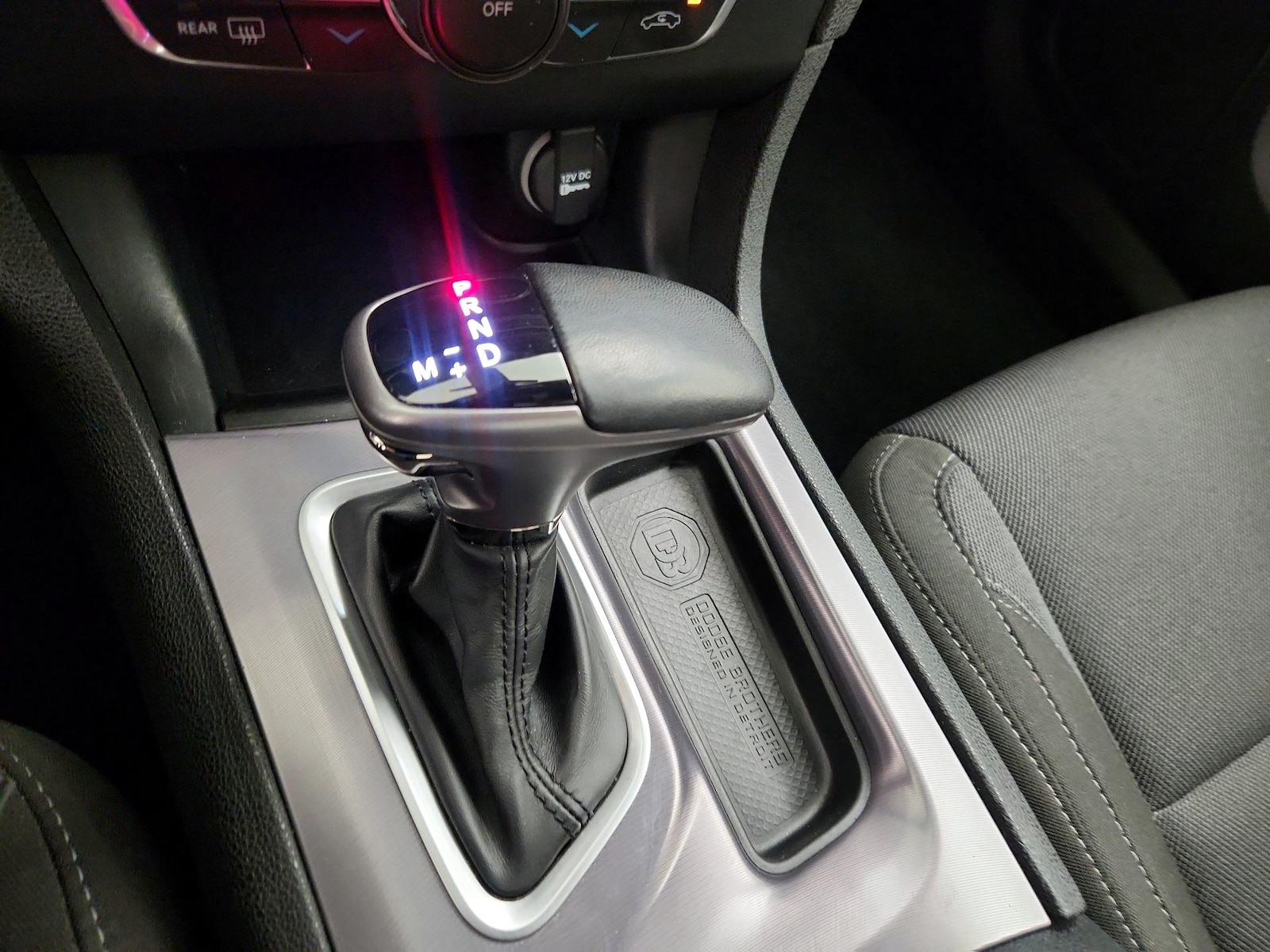 2020 Dodge Charger SXT - Photo 18