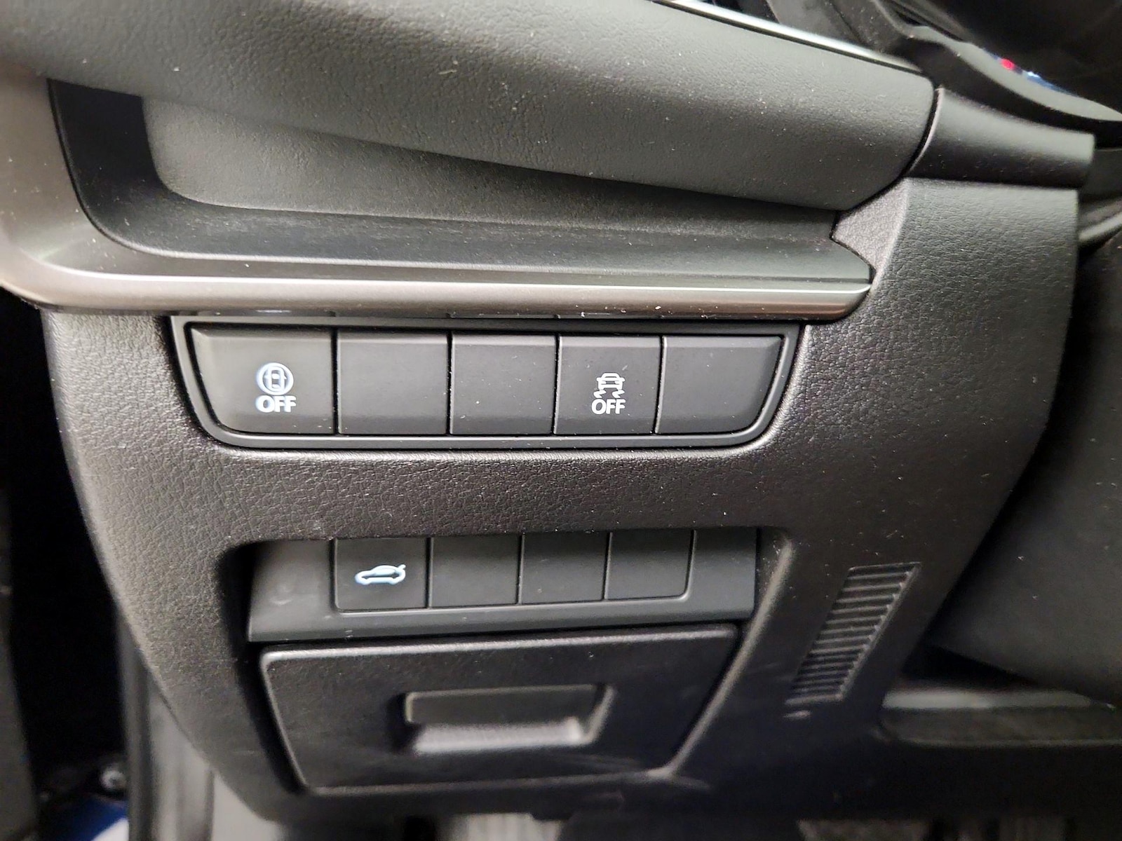 2021 Mazda Mazda3 S - Photo 14
