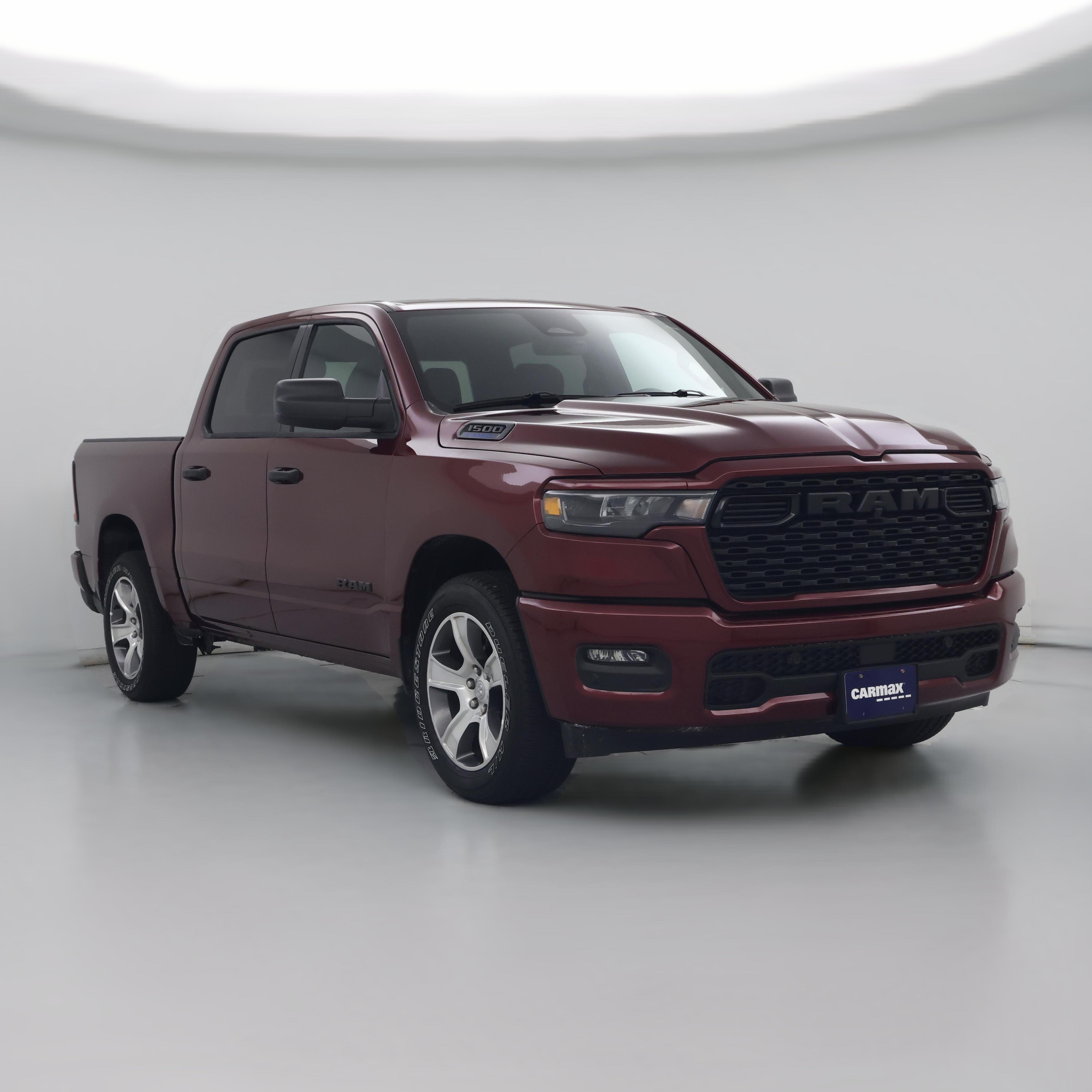 Thumbnail: 2025 RAM 1500 - 1