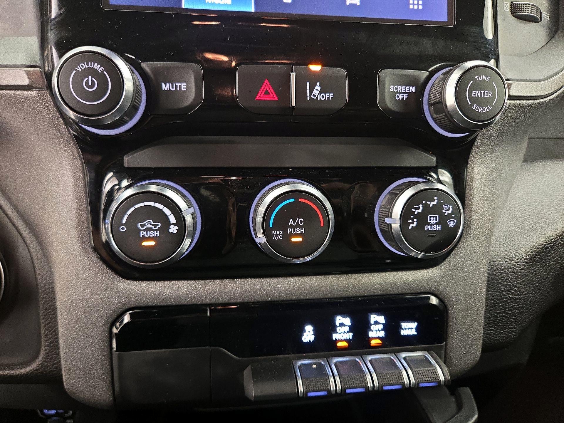 Thumbnail: 2025 RAM 1500 - 16