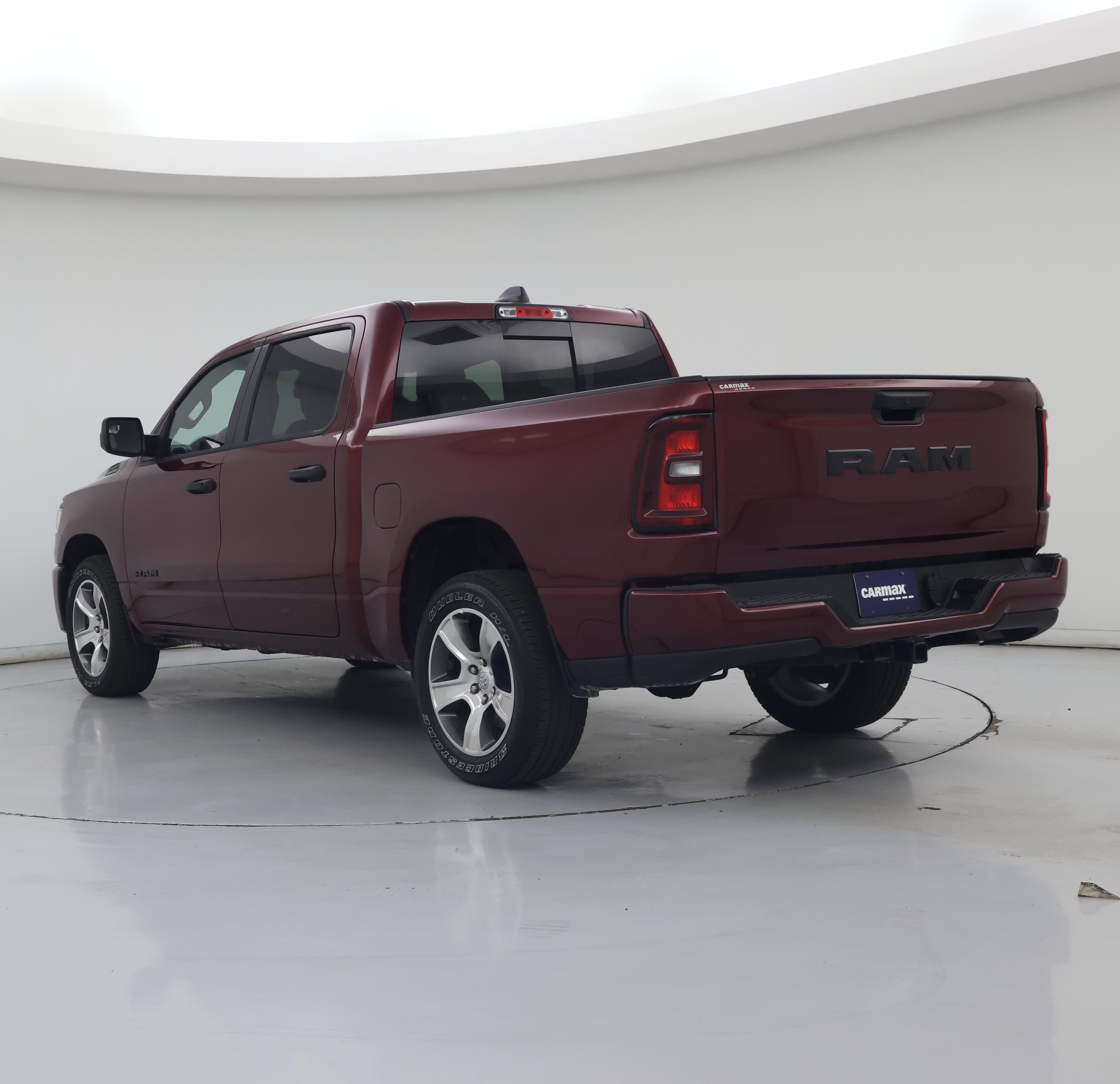 Thumbnail: 2025 RAM 1500 - 2