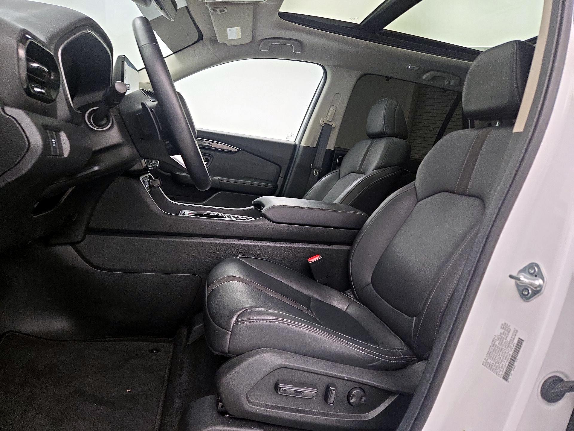 Thumbnail: 2025 Honda Pilot - 11