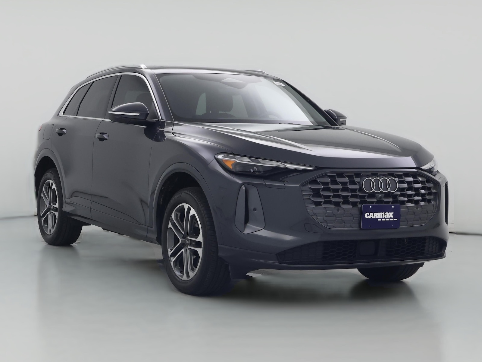 2025 Audi Q5 Premium