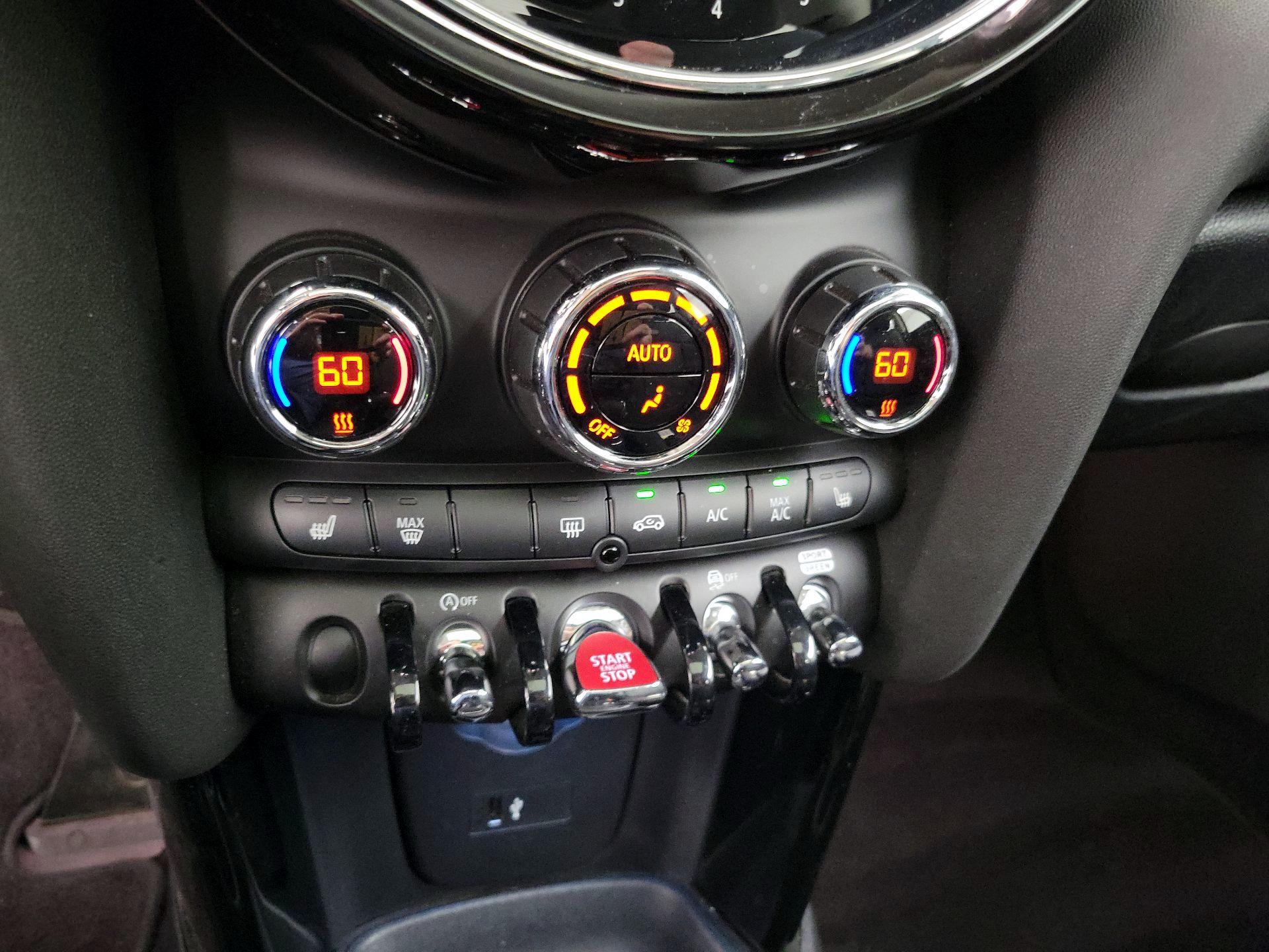 Thumbnail: 2024 MINI Cooper Hardtop - 17