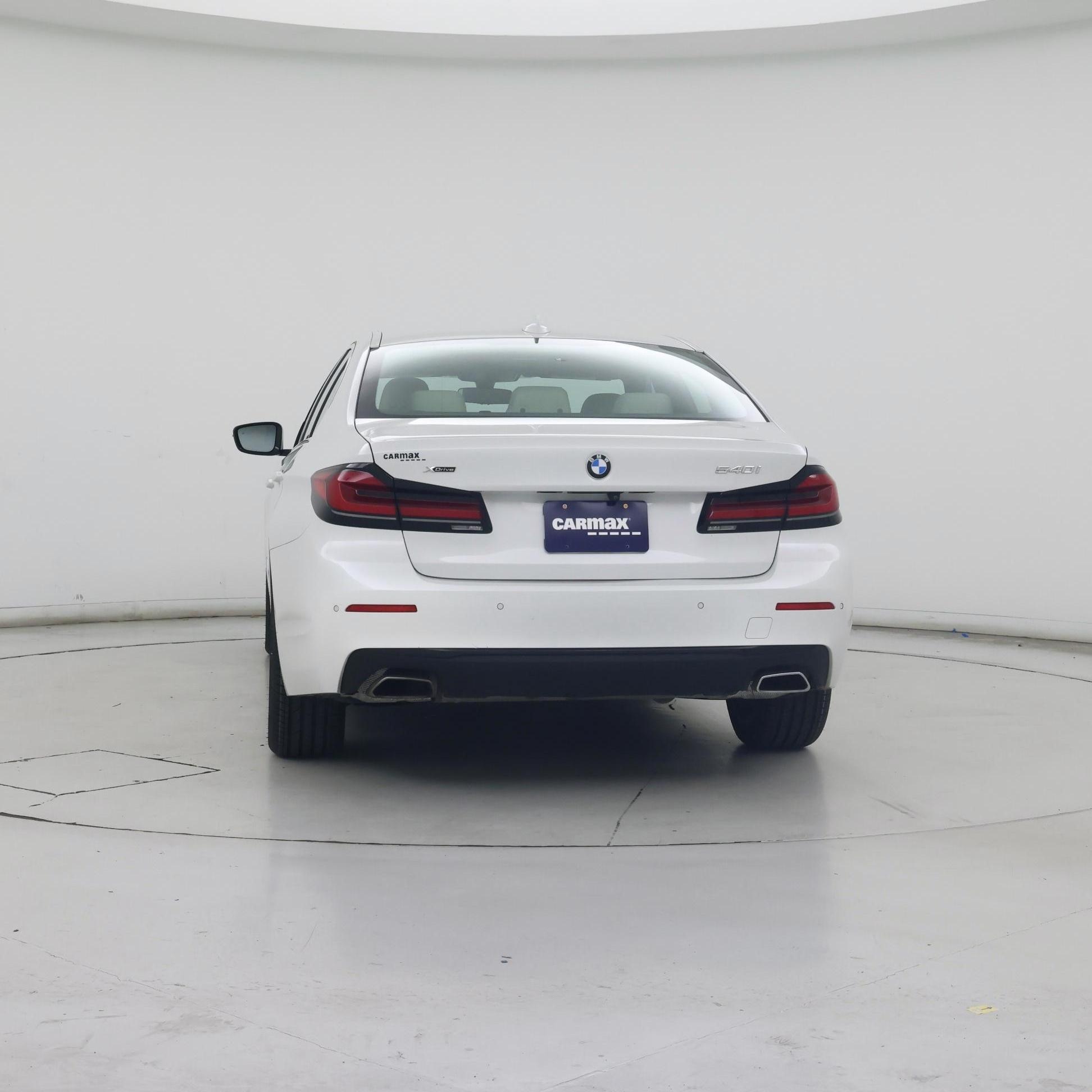 Thumbnail: 2023 BMW 5 Series - 6