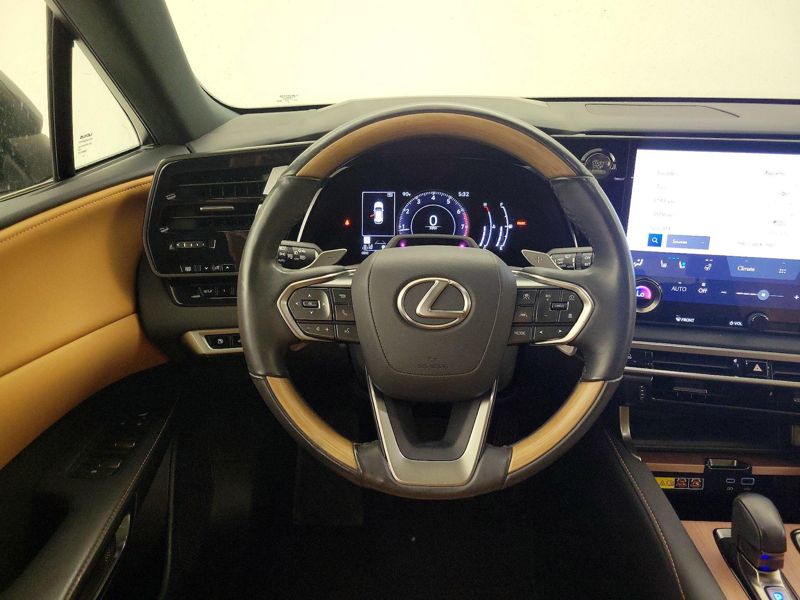 2023 Lexus RX 350 - Photo 11