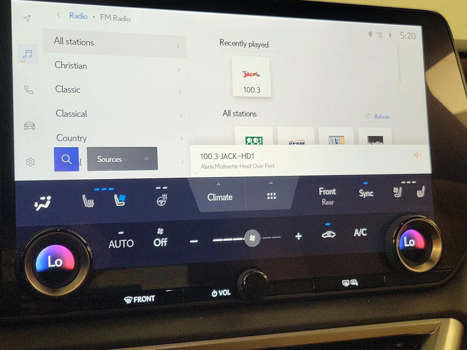 2023 Lexus RX 350 - Photo 16