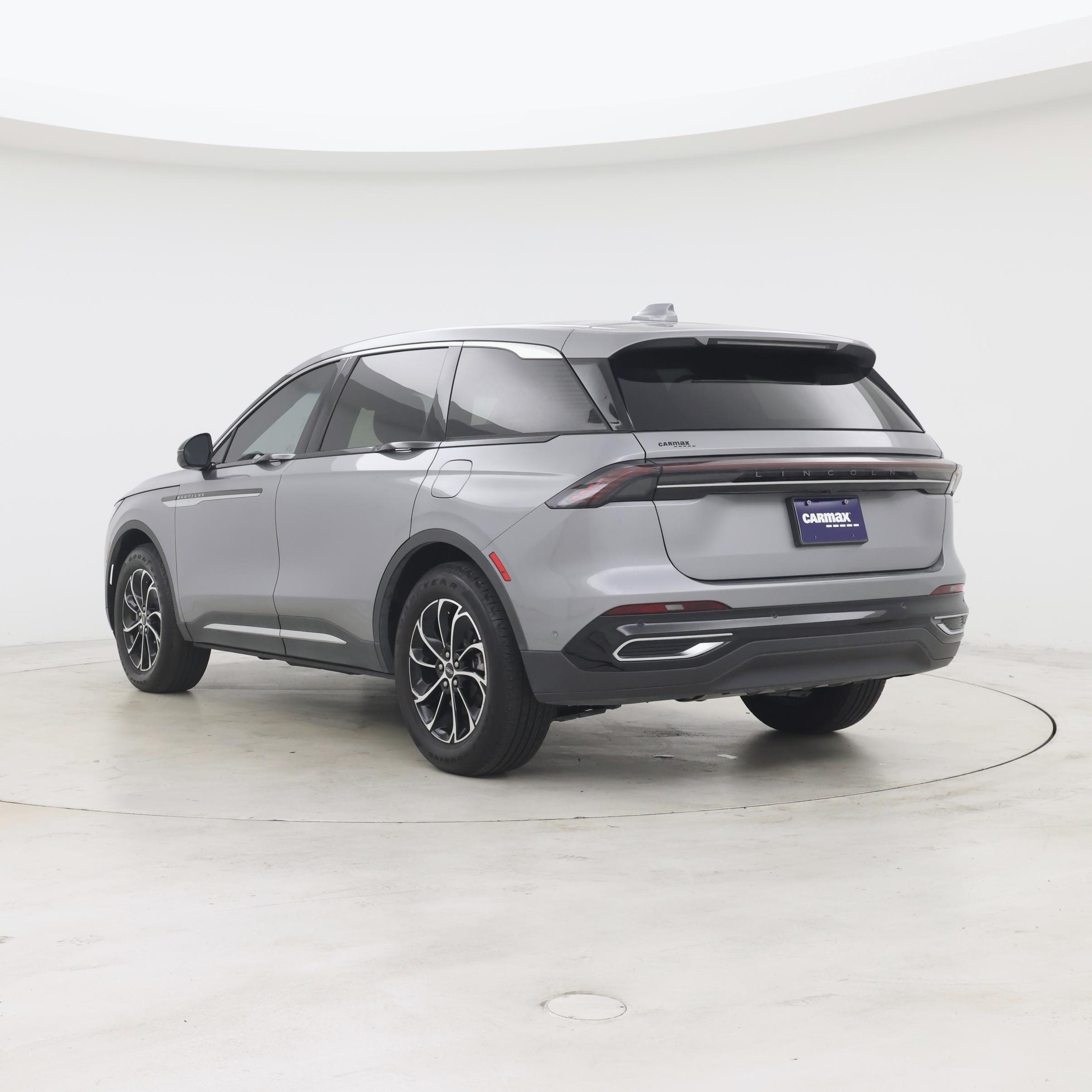 Thumbnail: 2024 Lincoln Nautilus - 2