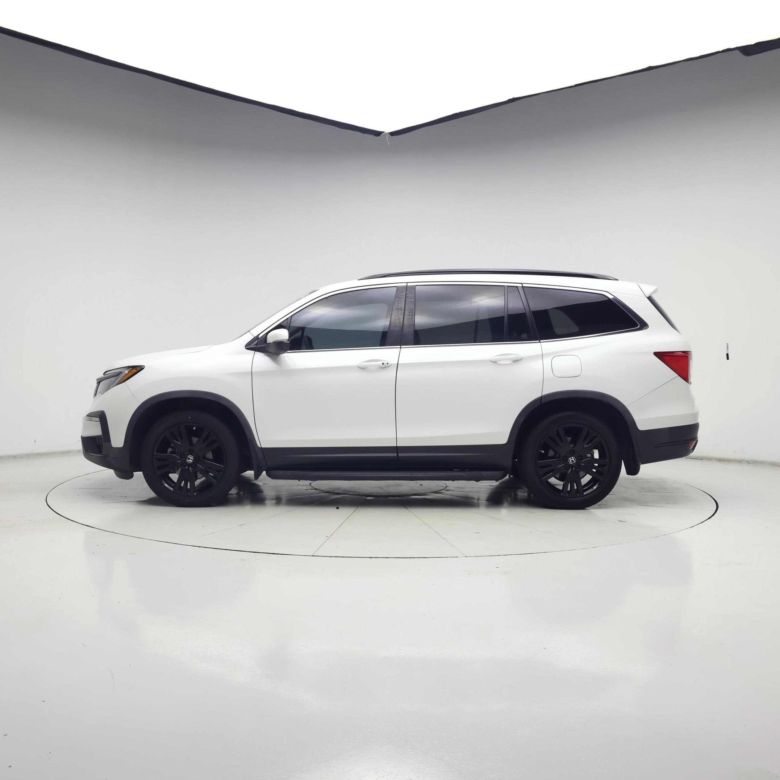 Thumbnail: 2022 Honda Pilot - 3