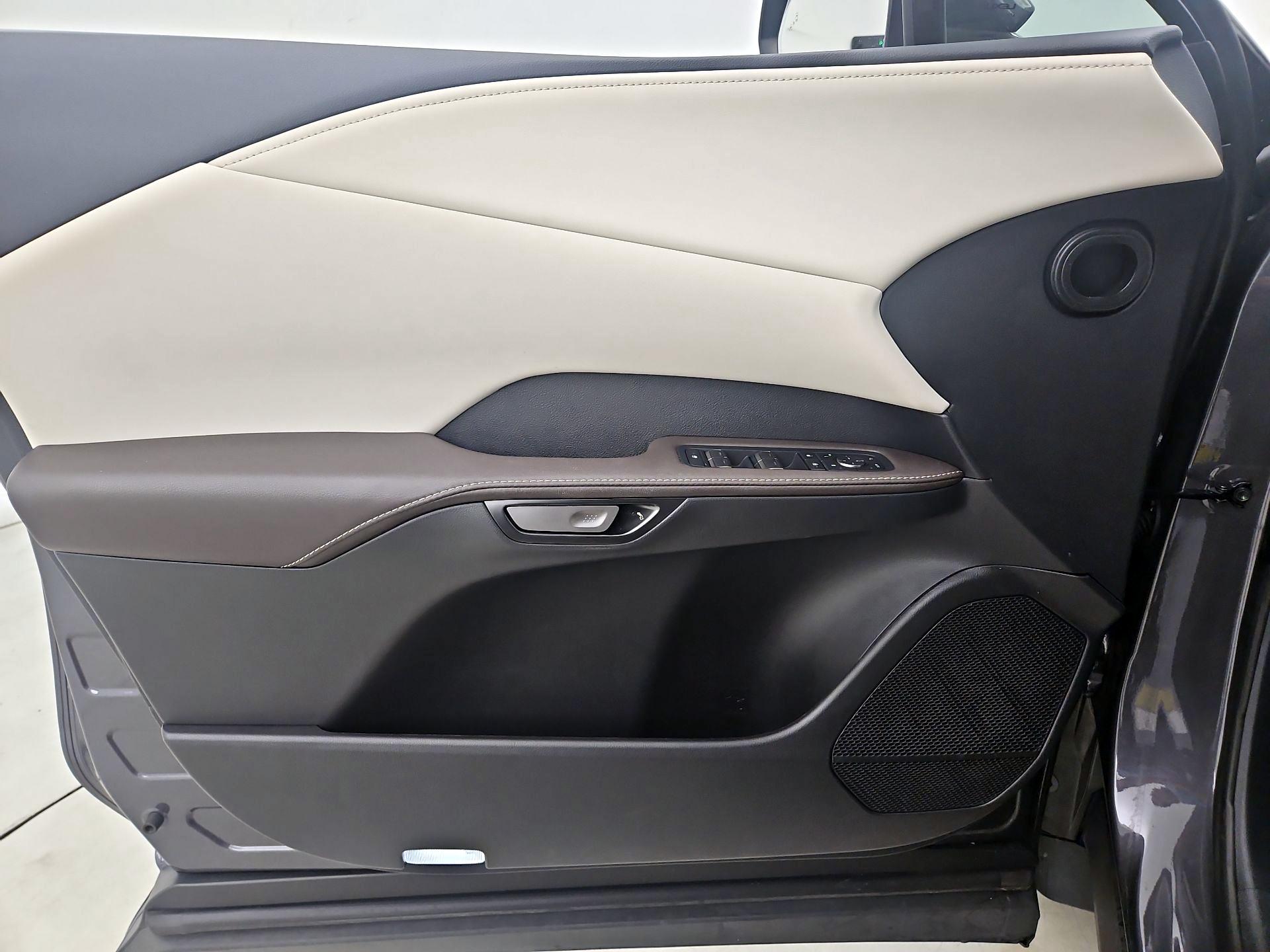 Thumbnail: 2024 Lexus RX - 12