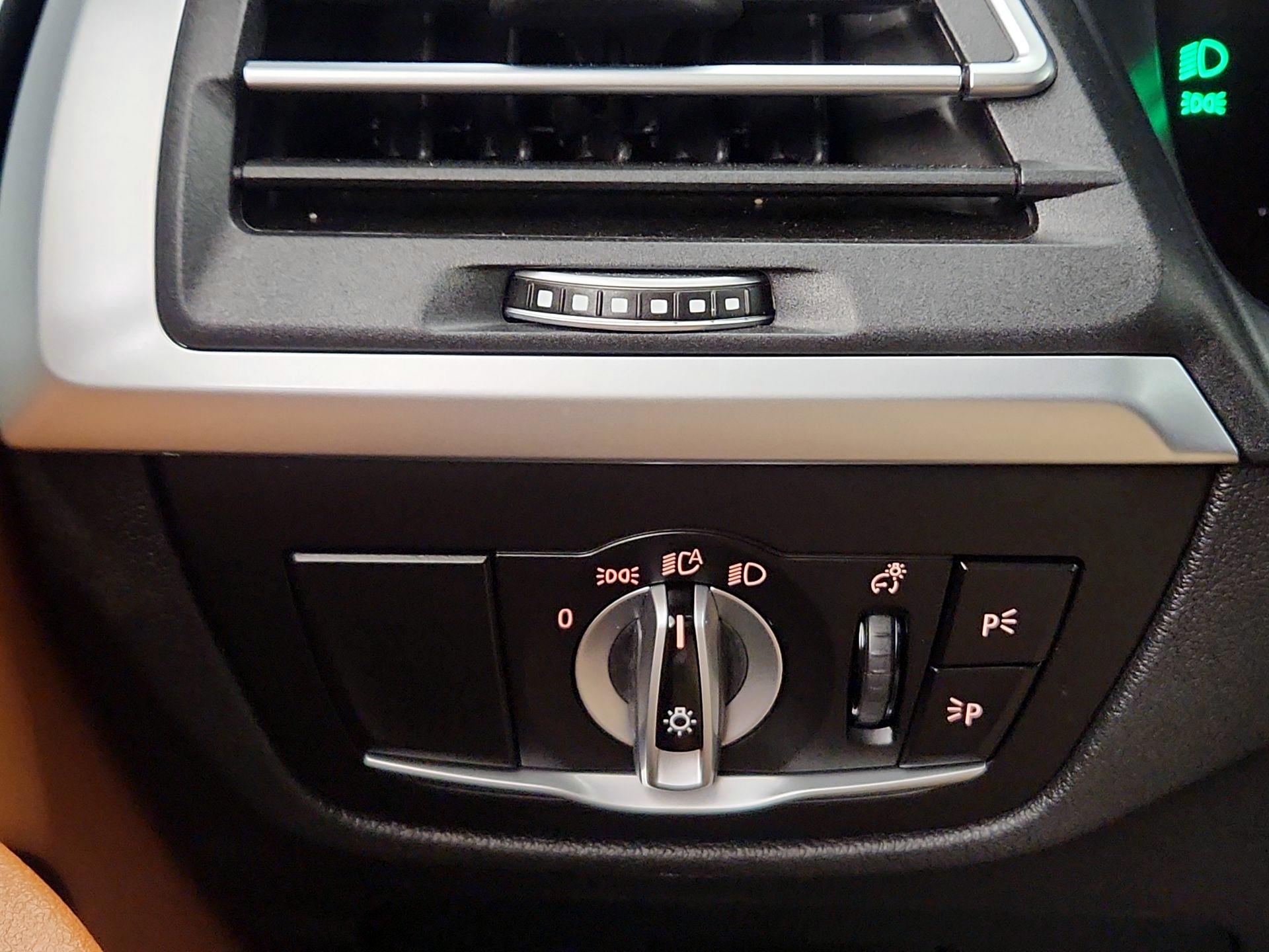 Thumbnail: 2023 BMW X3 - 13
