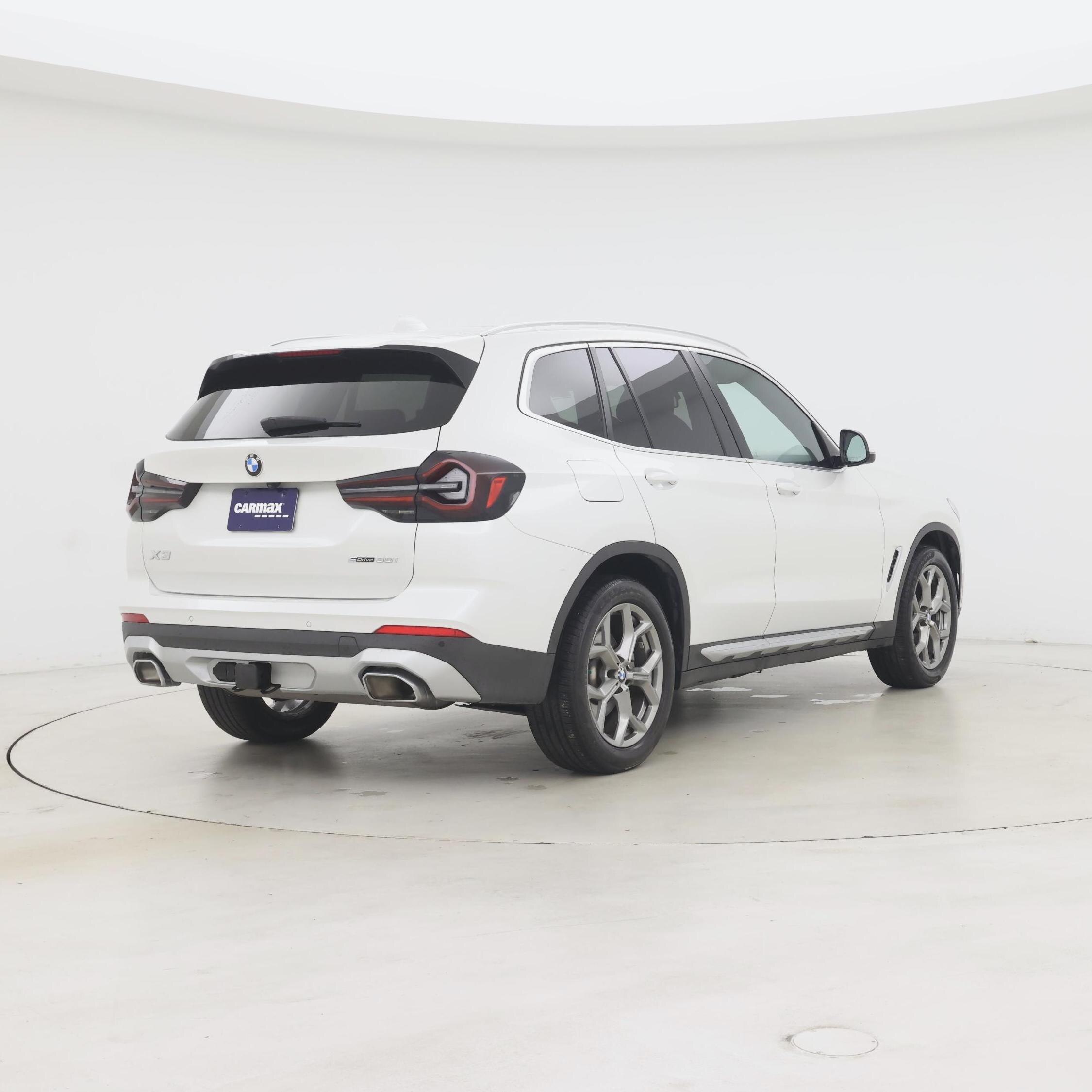 Thumbnail: 2023 BMW X3 - 8