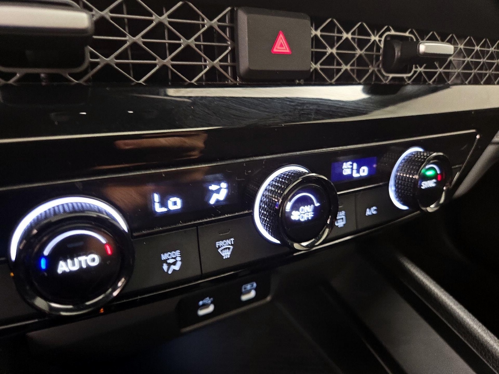 2024 Honda Accord Hybrid Sport - Photo 16