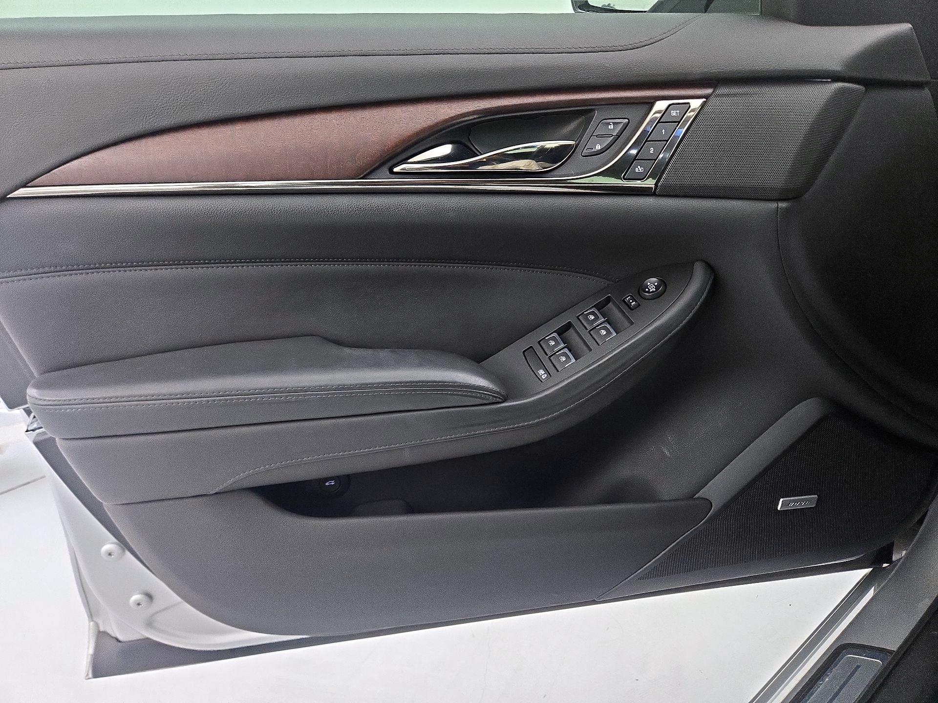 Thumbnail: 2016 Cadillac CTS - 12