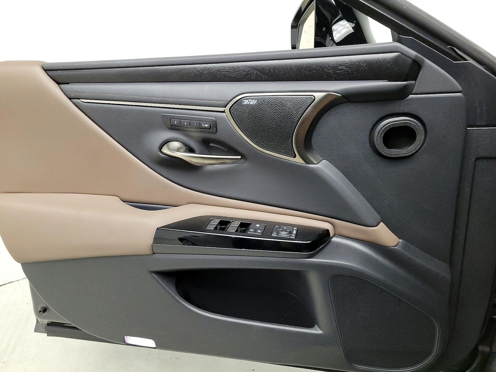 2023 Lexus ES 350 Ultra Luxury - Photo 13