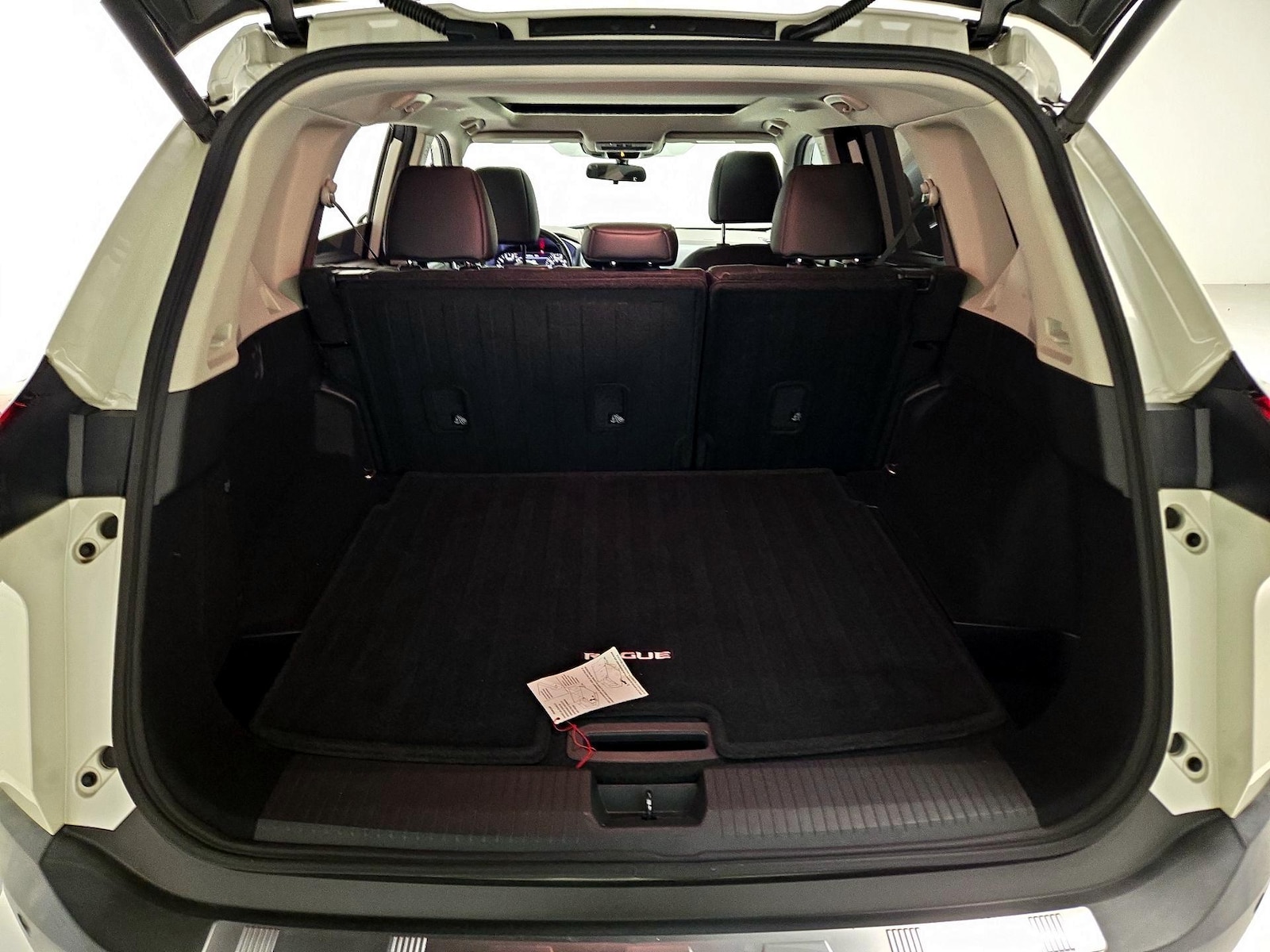 2022 Nissan Rogue SV - Photo 20