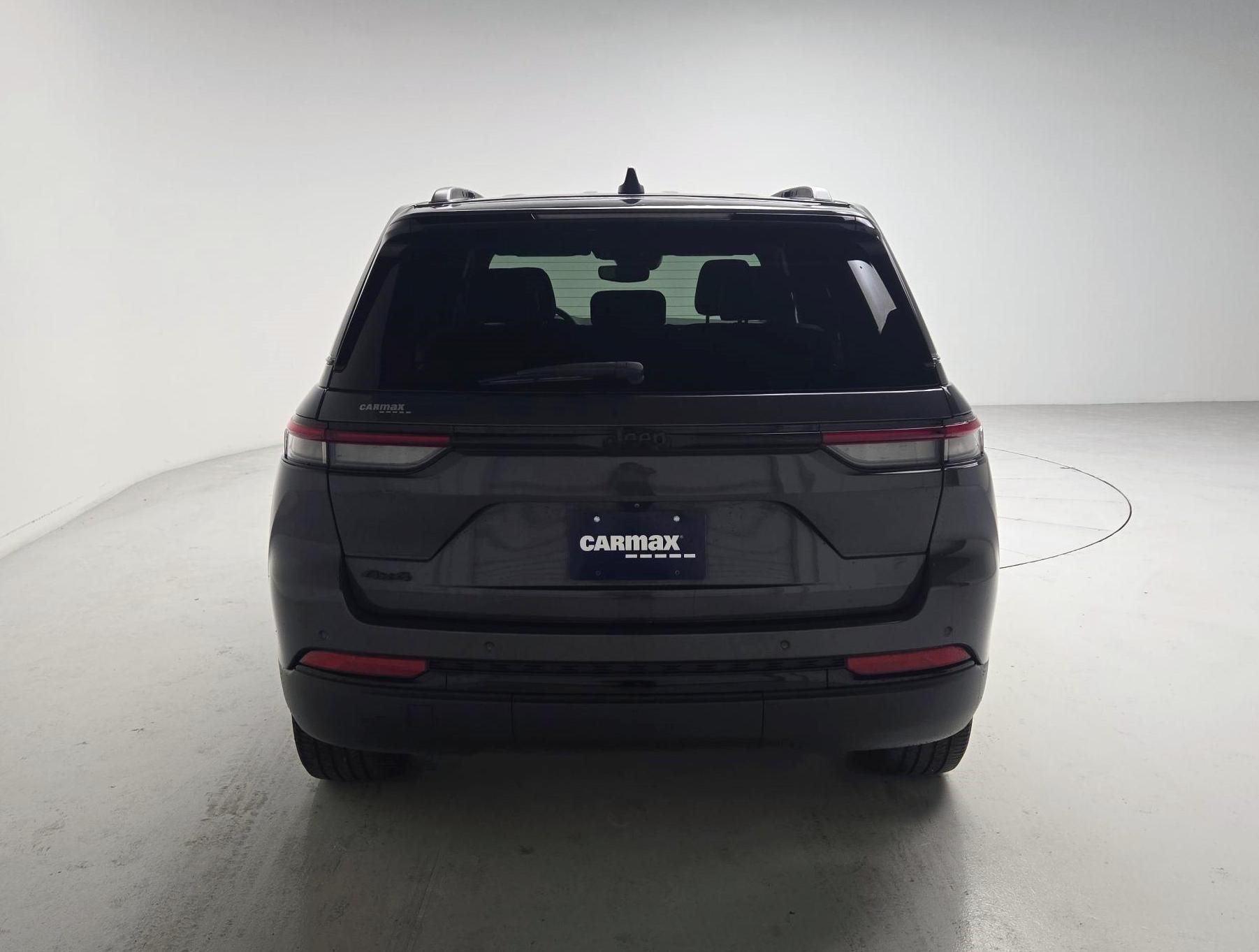 Thumbnail: 2023 Jeep Grand Cherokee - 6