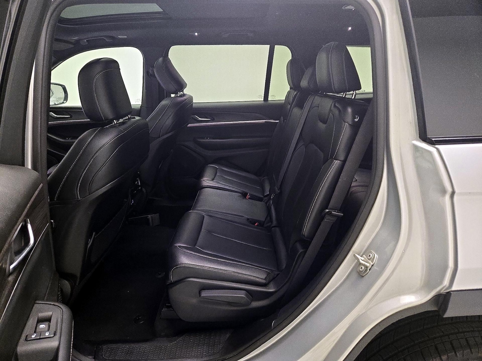 Rear Air Conditioning