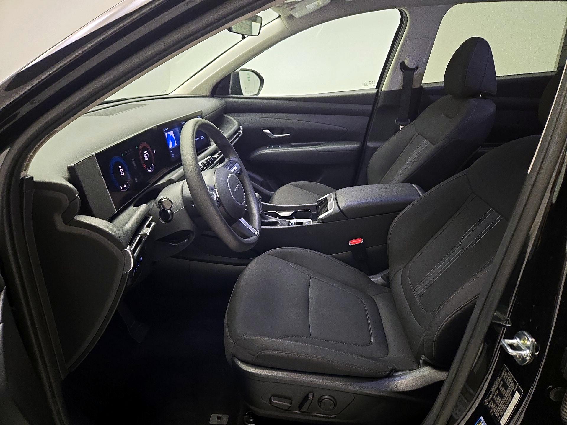 Thumbnail: 2026 Hyundai Tucson - 9
