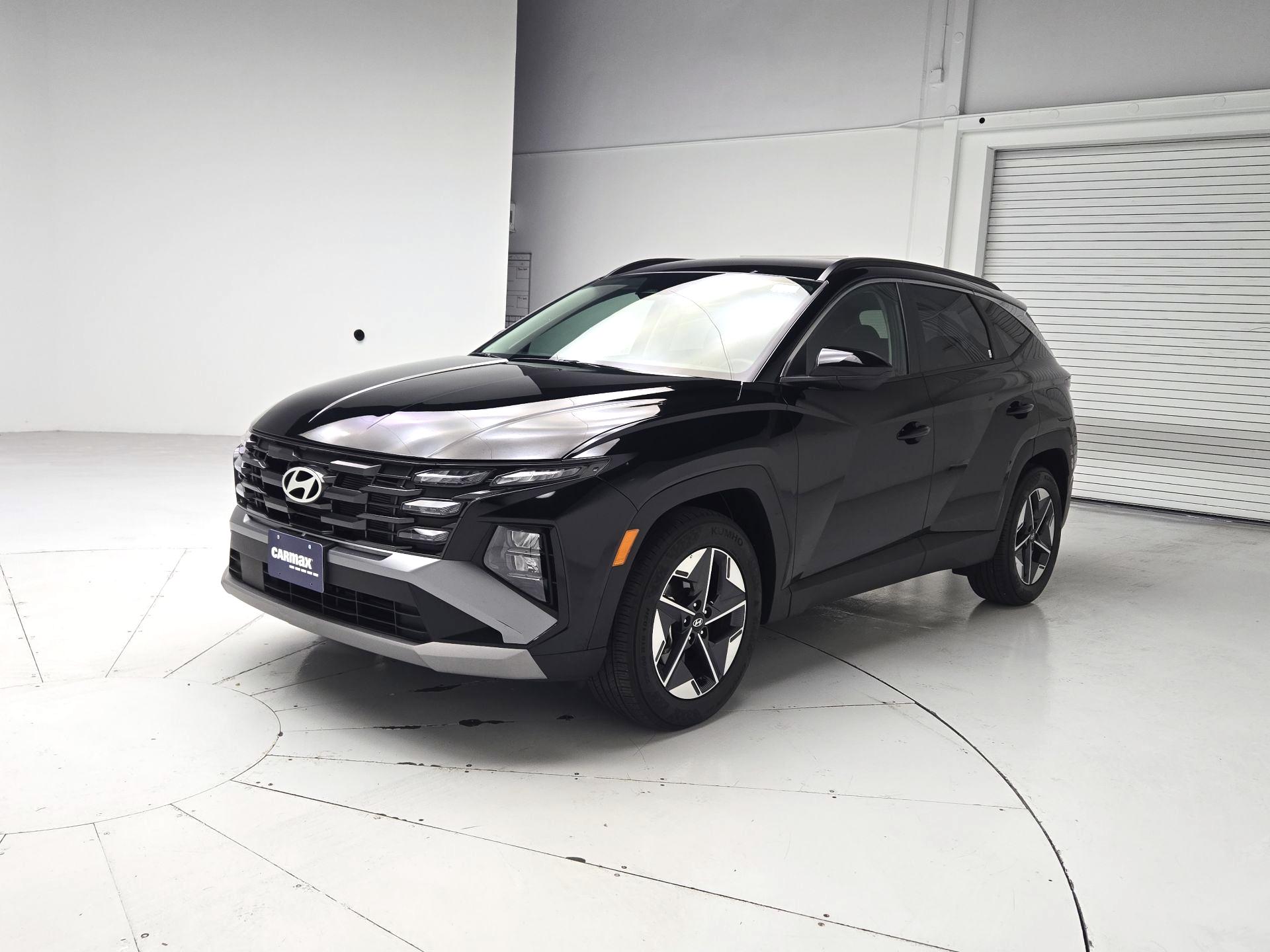 Thumbnail: 2026 Hyundai Tucson - 3