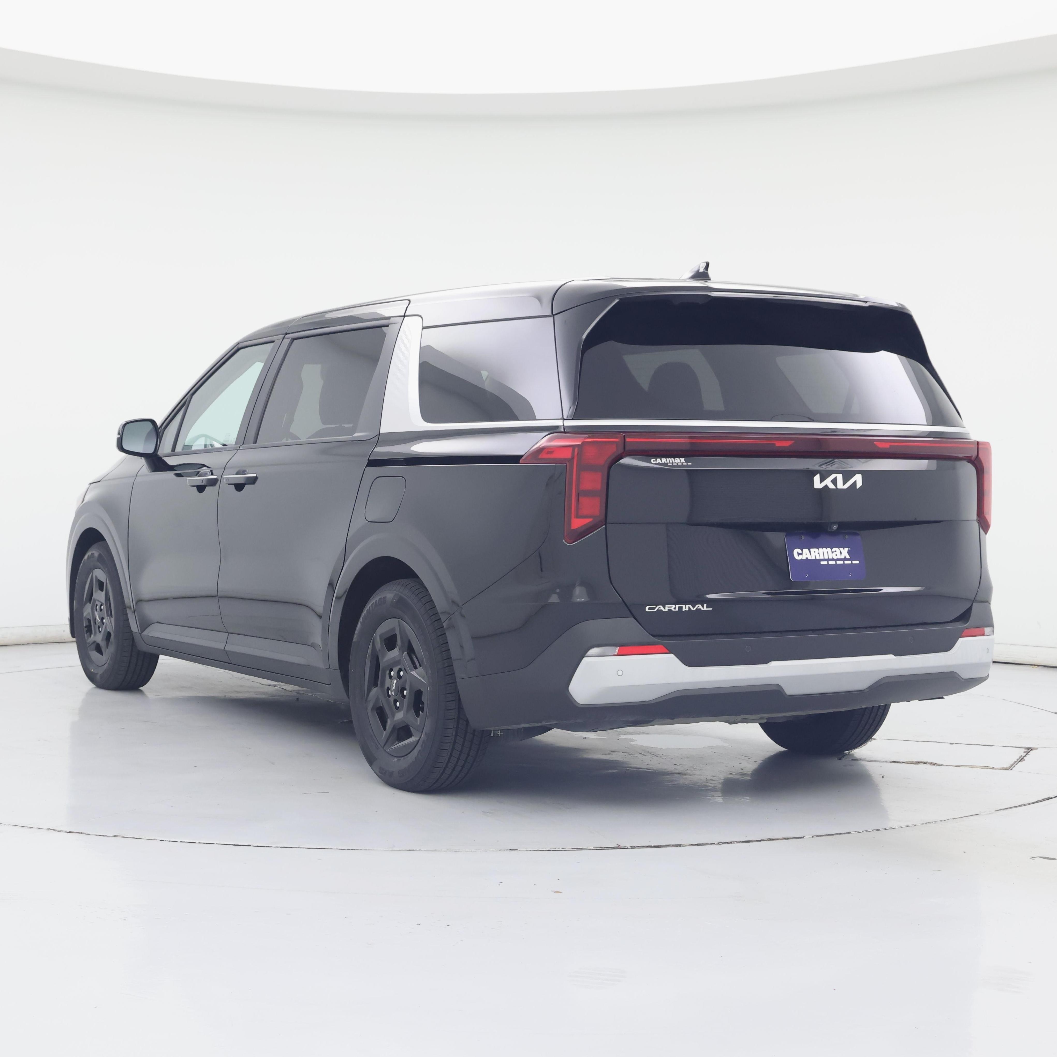 Thumbnail: 2025 Kia Carnival - 2