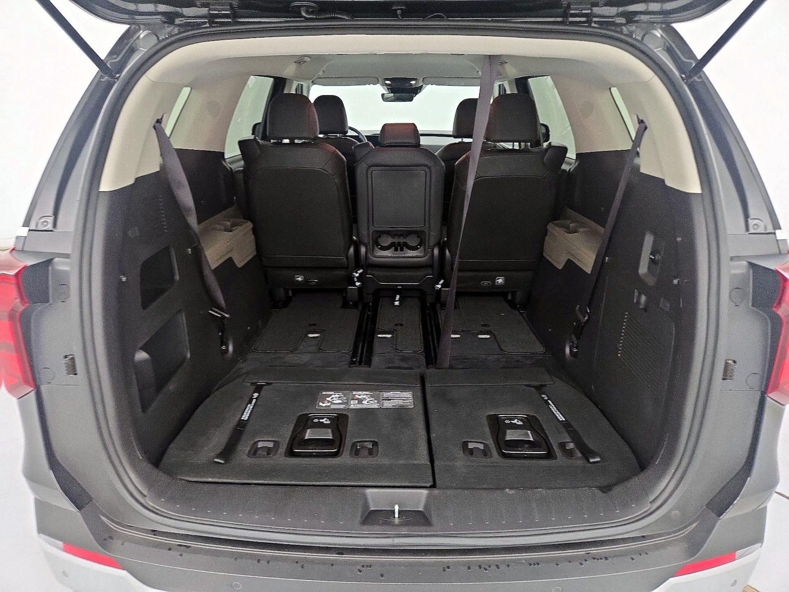 2025 Kia Carnival LXS - Photo 24