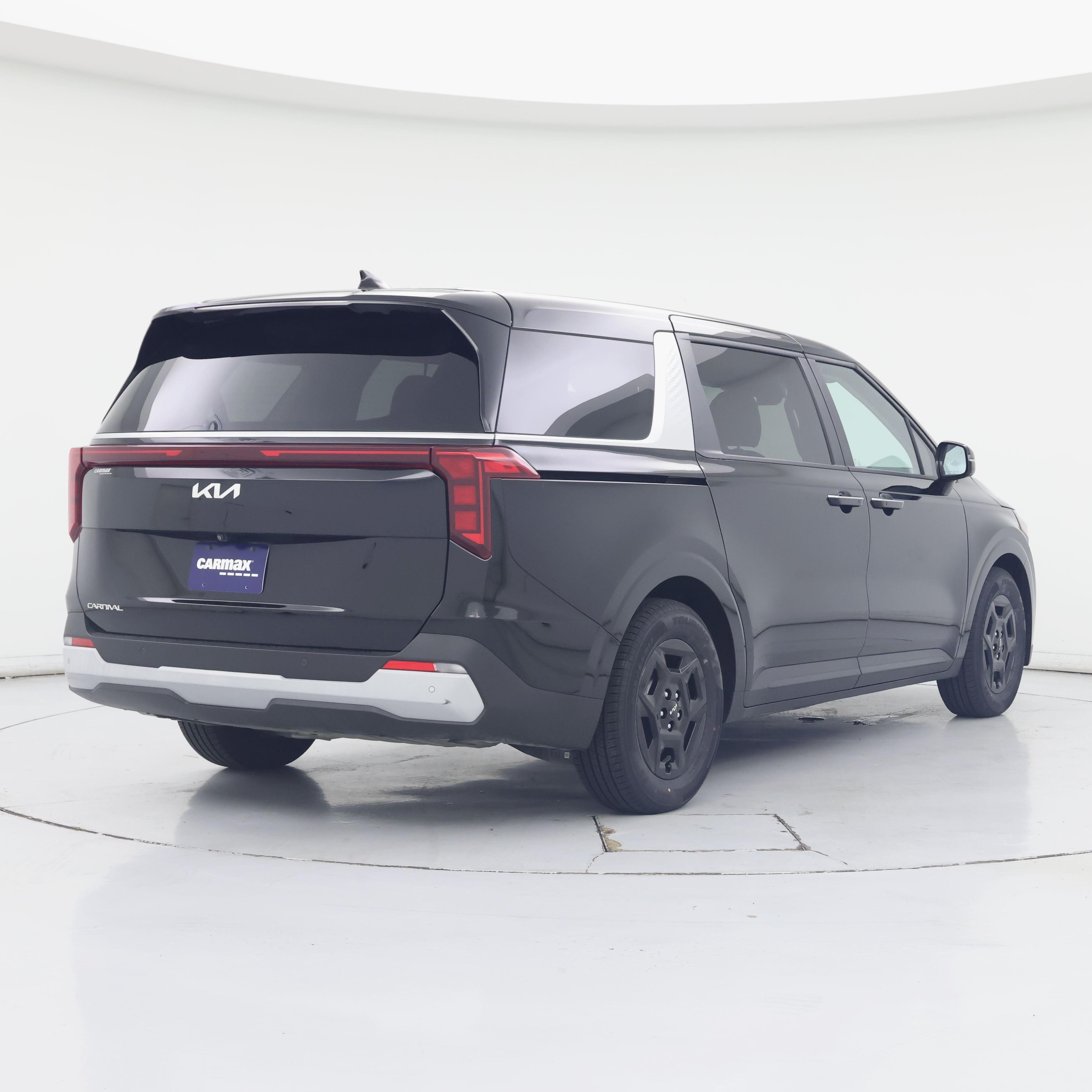 Thumbnail: 2025 Kia Carnival - 8