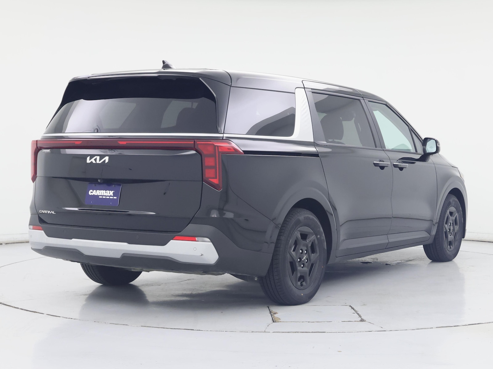 2025 Kia Carnival LXS - Photo 9