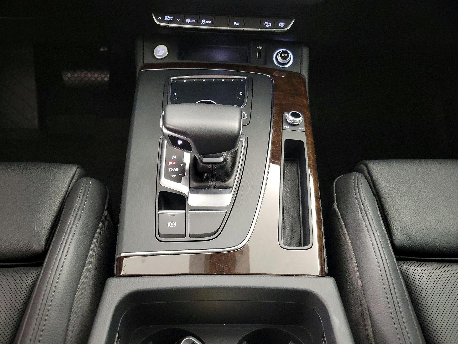 Thumbnail: 2019 Audi Q5 - 18