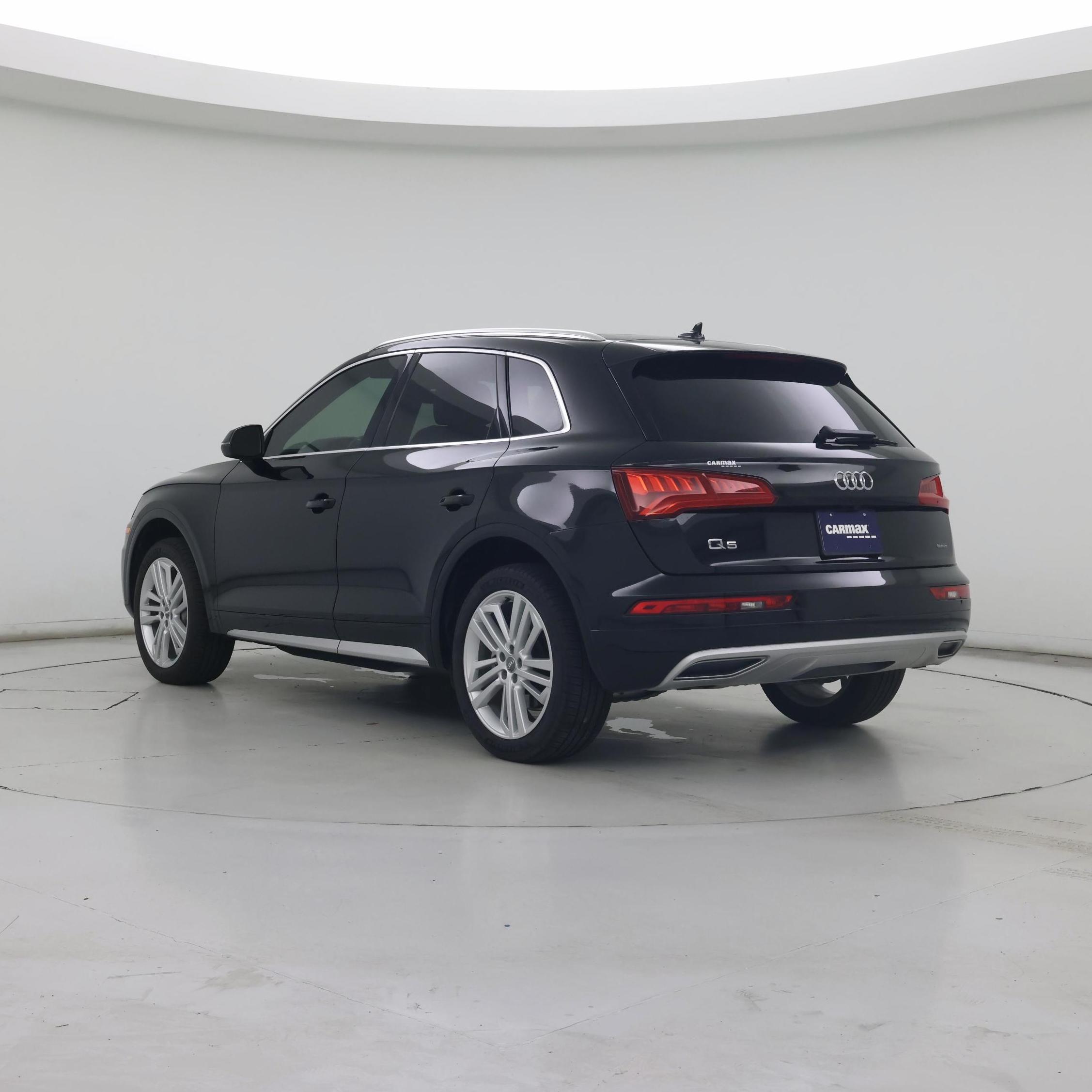 Thumbnail: 2019 Audi Q5 - 2