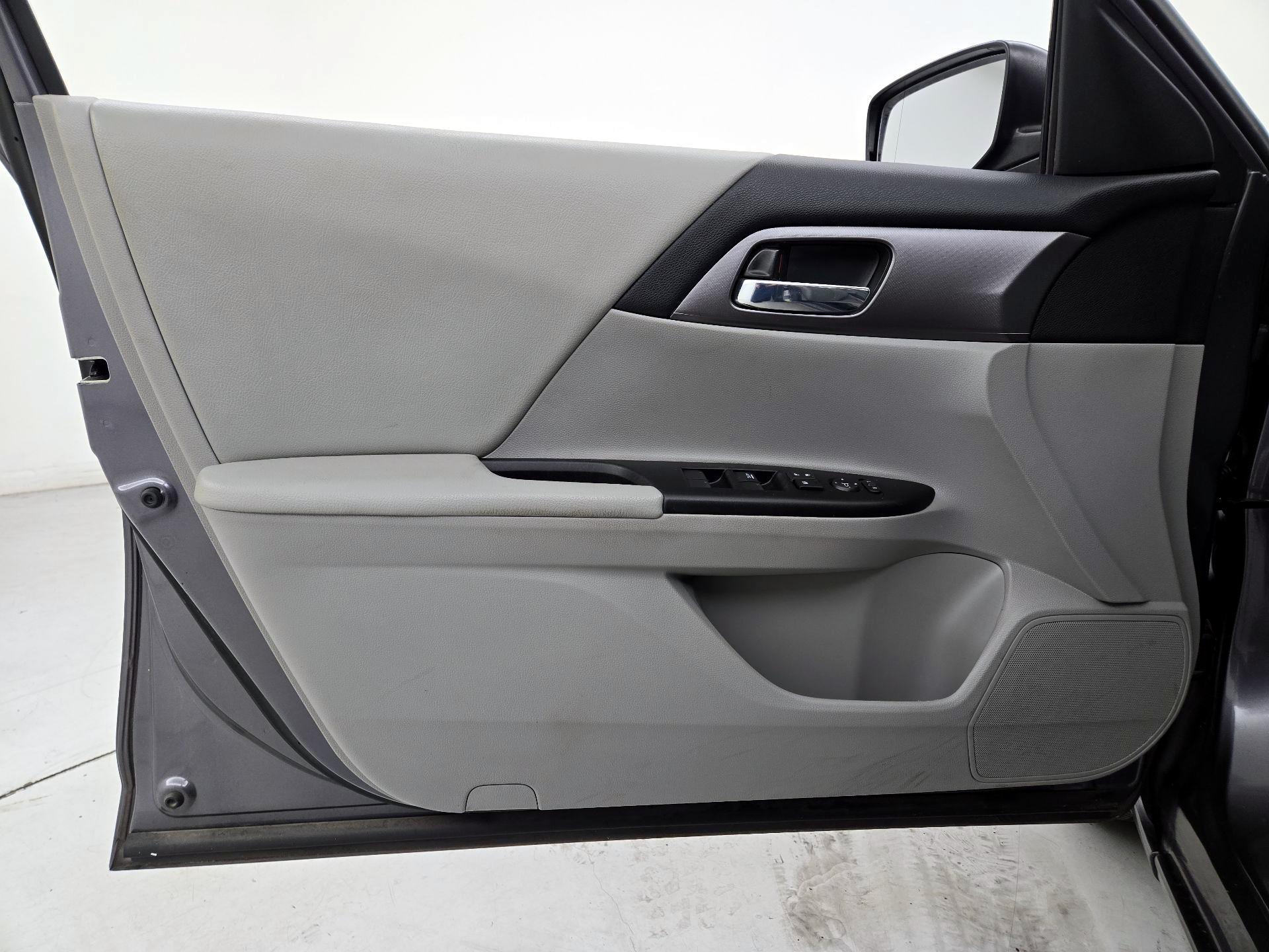 Thumbnail: 2014 Honda Accord - 12