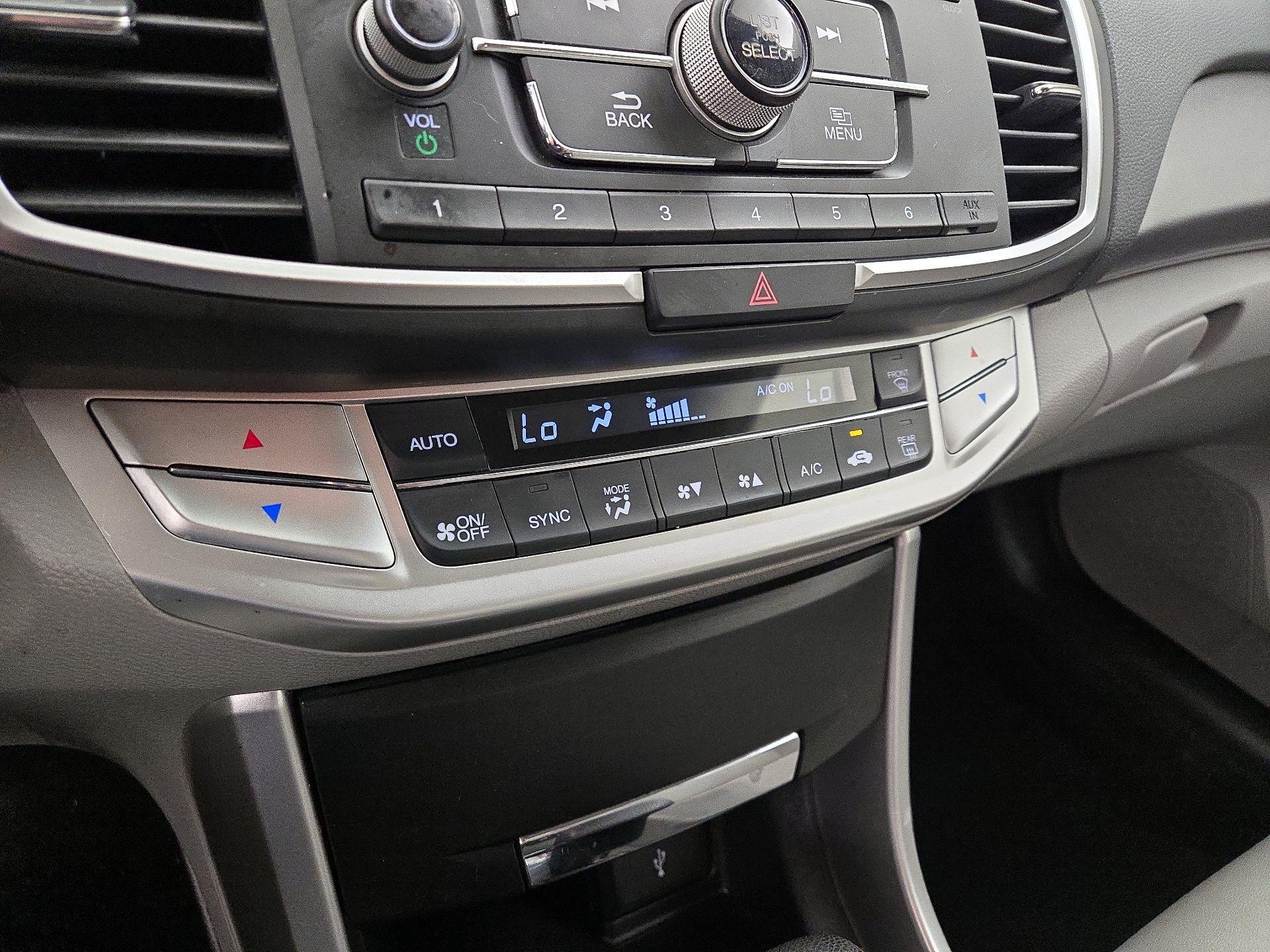 Thumbnail: 2014 Honda Accord - 16