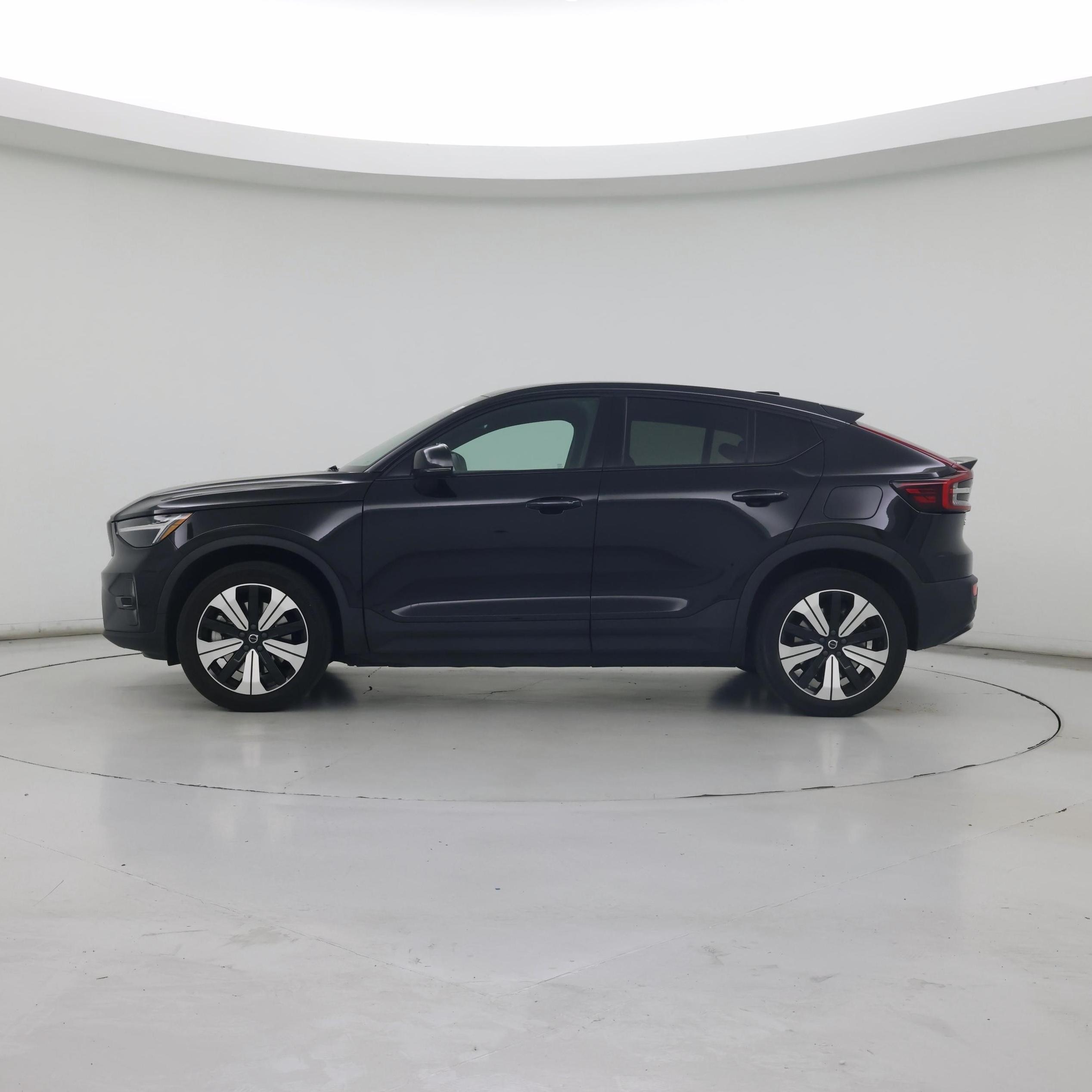 Thumbnail: 2023 Volvo C40 - 3