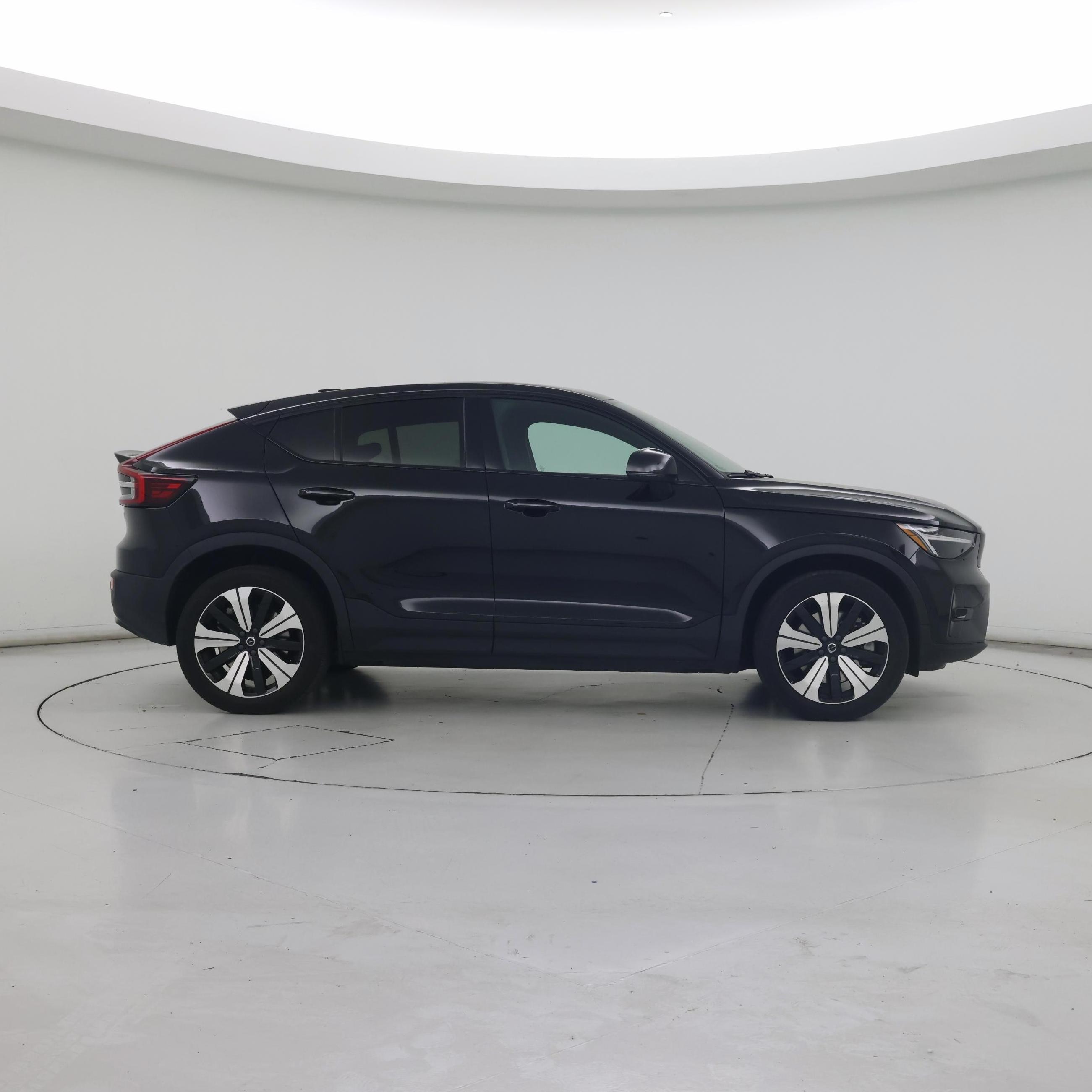 Thumbnail: 2023 Volvo C40 - 7