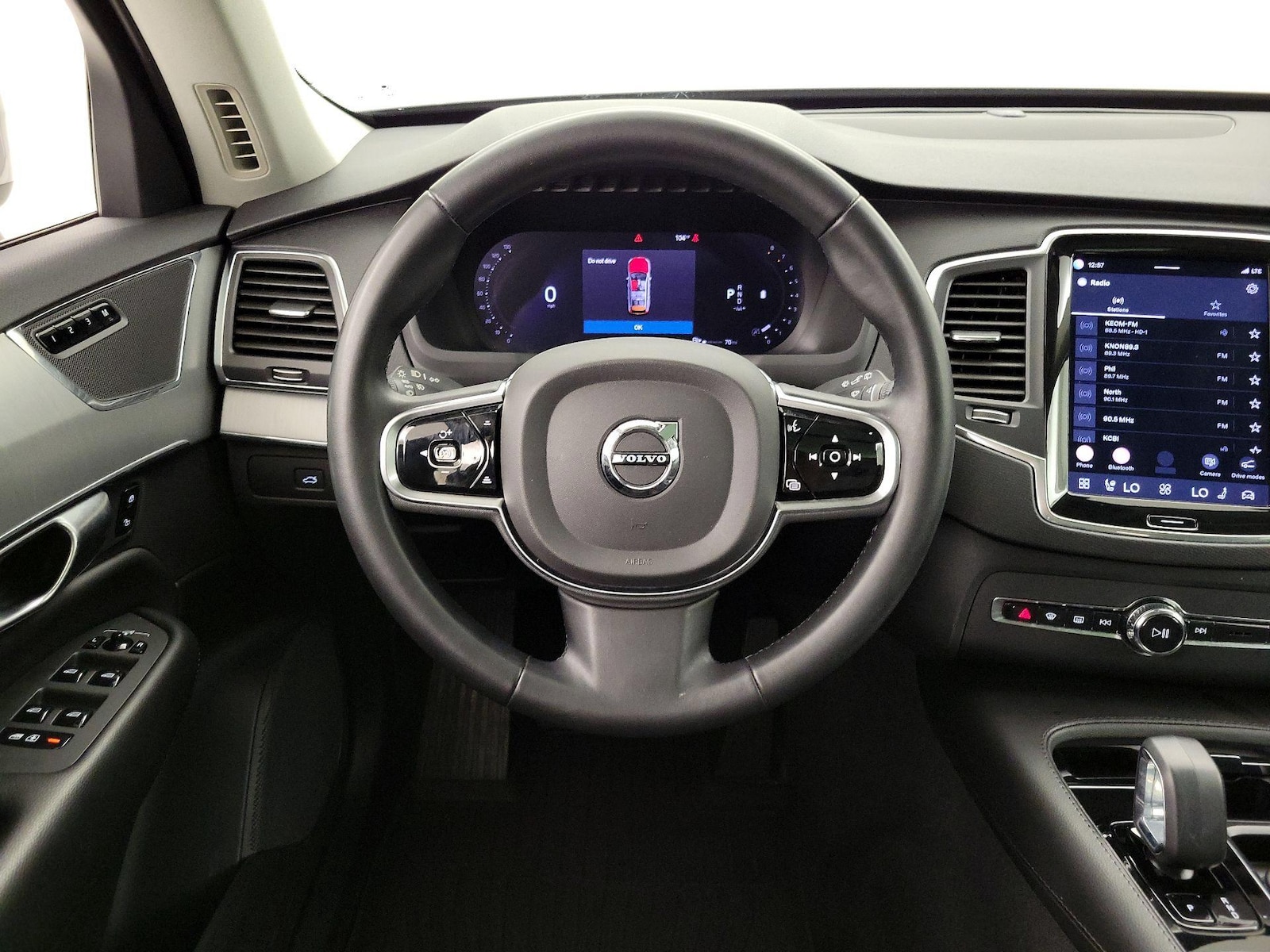2023 Volvo XC90 Core - Photo 11