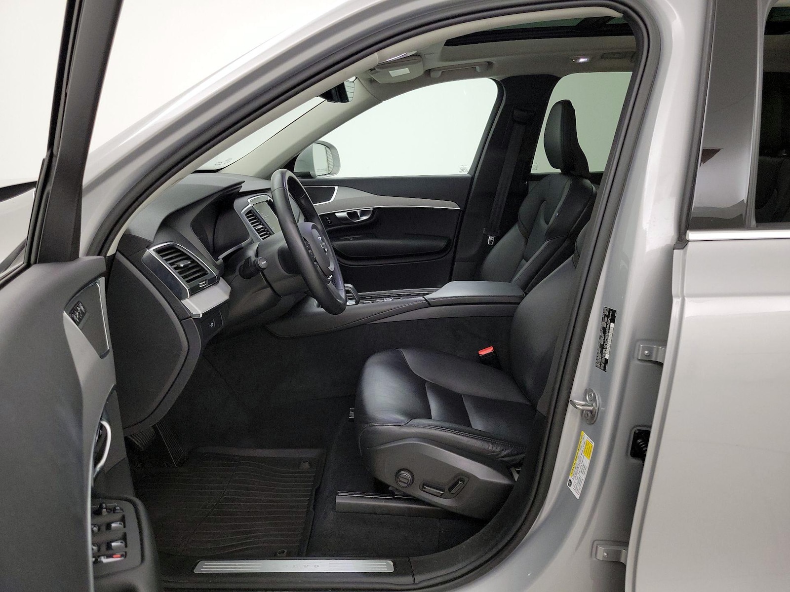2023 Volvo XC90 Core - Photo 12