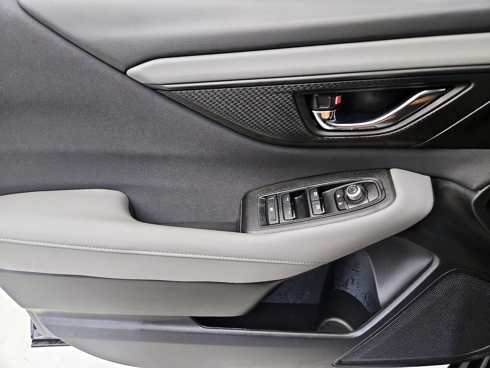 2025 Subaru Outback Premium - Photo 13
